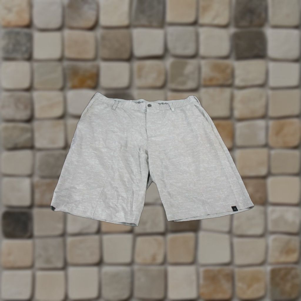 Adidas Adidas Shorts Mens 40 Gray Lightweight Golf Chino Sports Preppy 90s Mens Size US 40 / EU 56 - 1 Thumbnail
