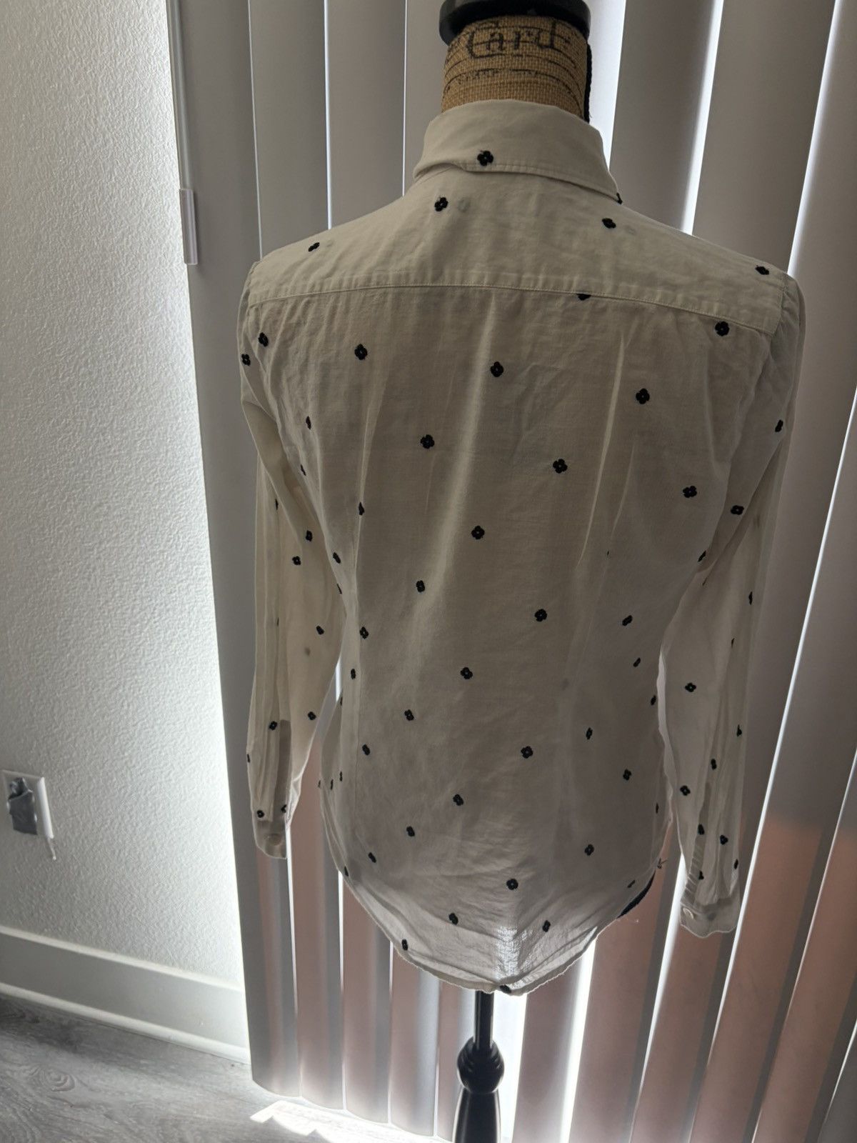 Mango Mango Button-Up Shirt with Black floral embroidered Size S / US 4 / IT 40 - 5 Thumbnail