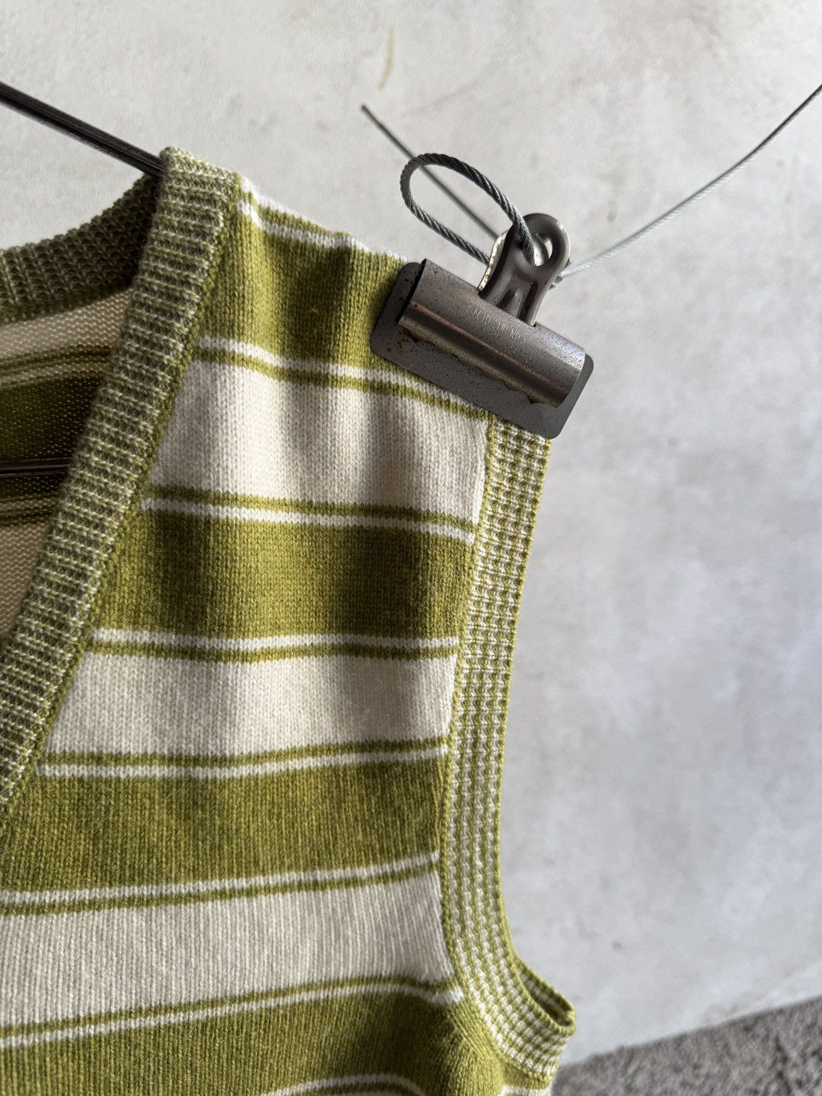 Yves Saint Laurent Yves Saint Laurent Sample Cashmere Striped Vest Size US S / EU 44-46 / 1 - 5 Thumbnail