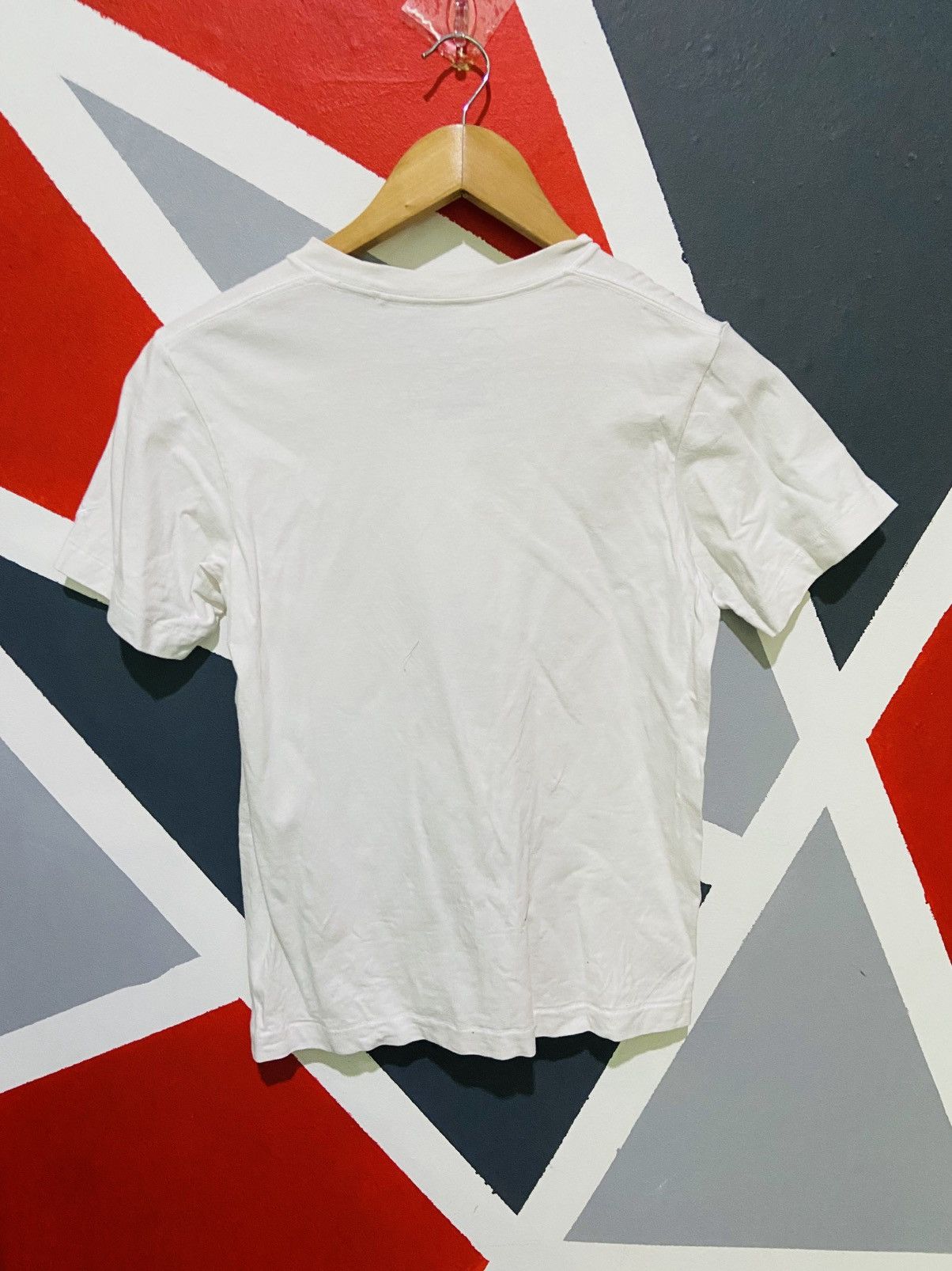 Kaws × Peanuts × Uniqlo Kaws X Peanut X Uniqlo Colab Tew Size US XS / EU 42 / 0 - 4 Thumbnail