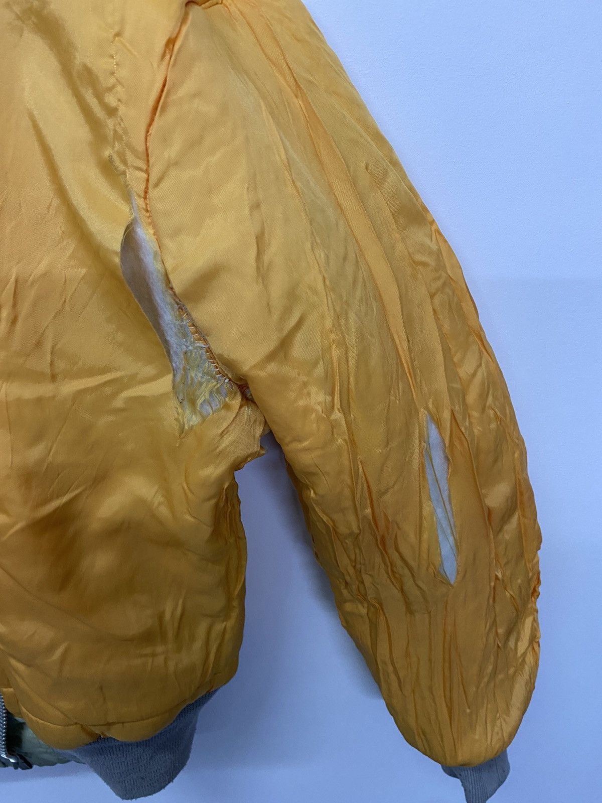 Vintage Vintage Distressed Jacket Flyer MA-1 Bomber Jacket Size US S / EU 44-46 / 1 - 15 Thumbnail
