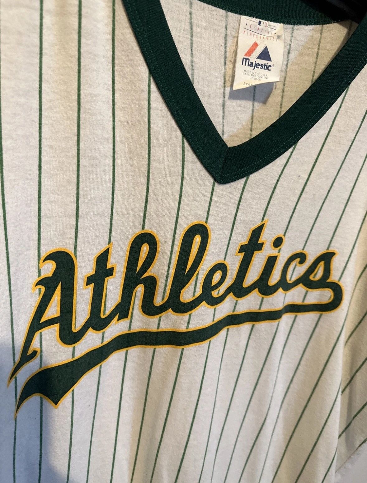 Majestic Vintage Oakland A’s majestic jersey Mens Size L RARE Size US L / EU 52-54 / 3 - 3 Thumbnail