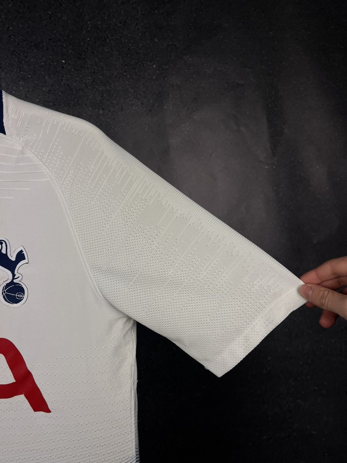Other Tottenham Hotspur 2018 2019 home soccer jersey vaporknit Size US S / EU 44-46 / 1 - 9 Thumbnail