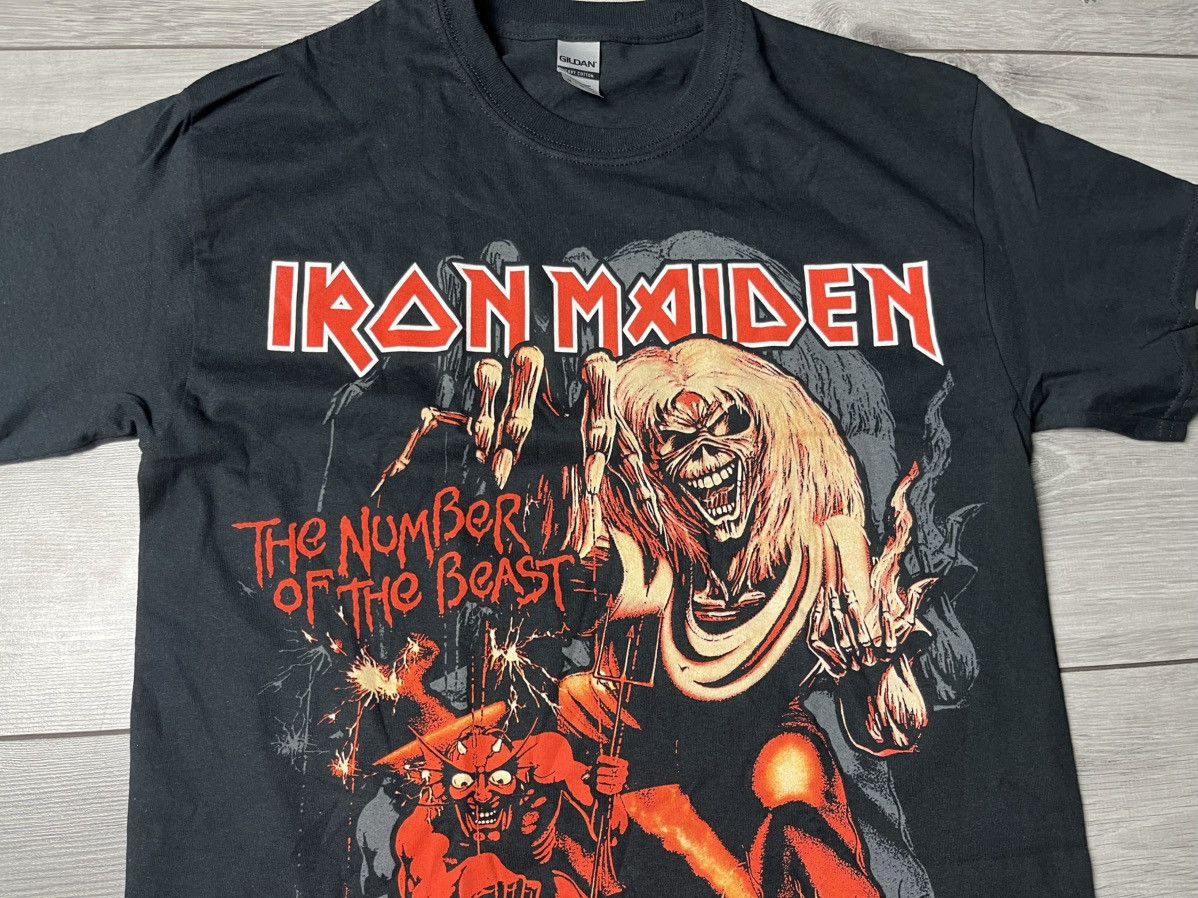 Iron Maiden Iron Maiden The Number Of The Beast tshirt size Medium Size US M / EU 48-50 / 2 - 3 Thumbnail