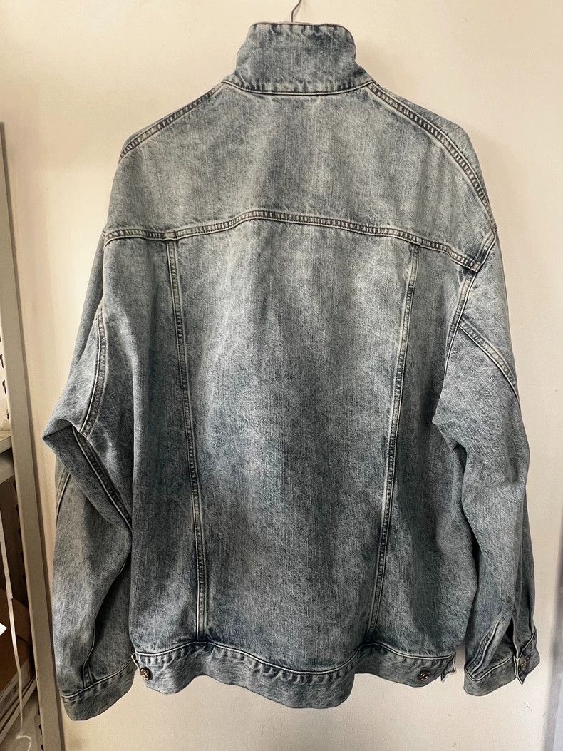 Balenciaga Balenciaga Gray Washed Denim Jacket - dmc Size US M / EU 48-50 / 2 - 1 Thumbnail