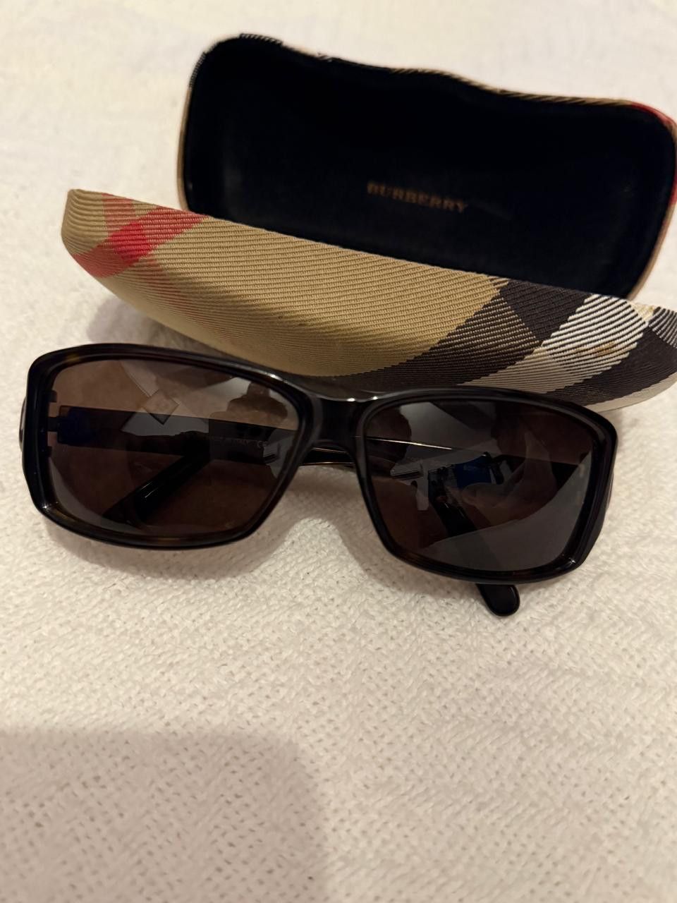 Burberry Glasses Burberry Size ONE SIZE - 1 Thumbnail