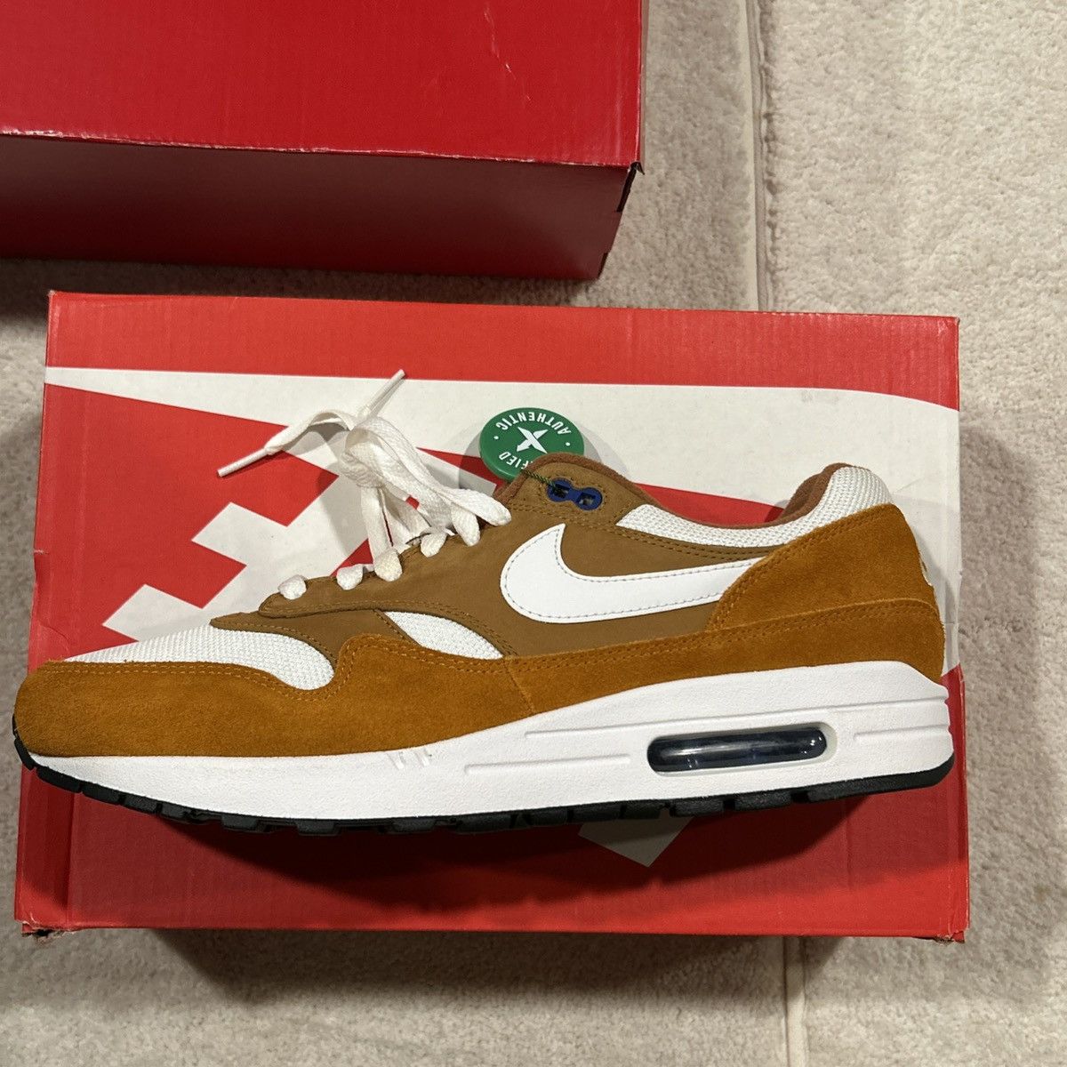 Nike Size 11.5 - Nike Air Max 1 Premium Retro Curry 2018 Size US 11.5 / EU 44-45 - 2 Thumbnail