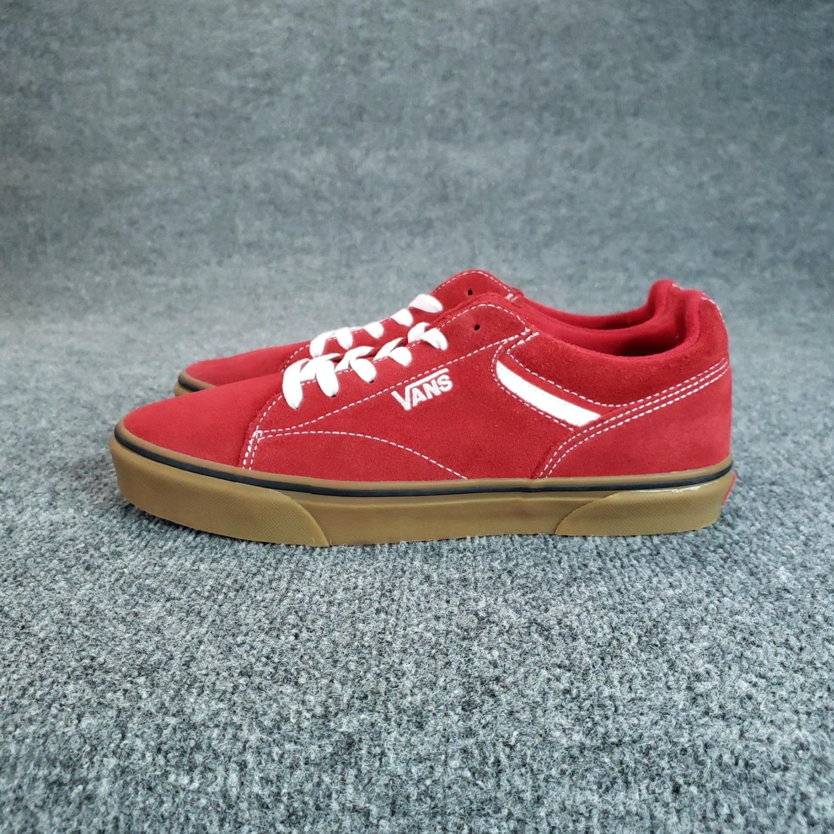 Vans Vans Suede Skate Shoes Mens Size 8.5 Red Gum Sole Low Top Core Classics Sneakers Size US M / EU 48-50 / 2 - 5 Thumbnail