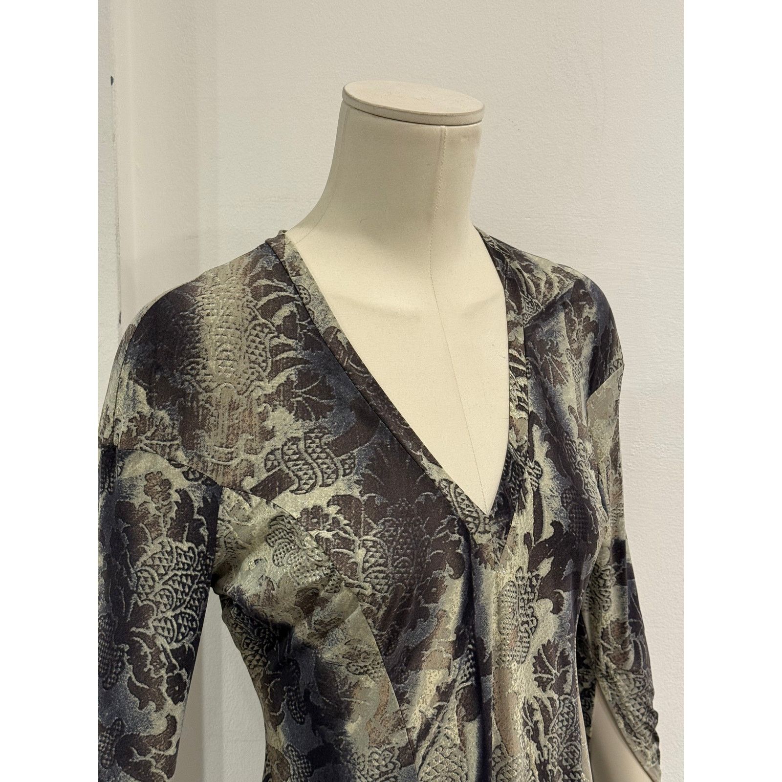 Roberto Cavalli 2003 Roberto Cavalli abstract print midi dress Size L / US 10 / IT 46 - 2 Thumbnail