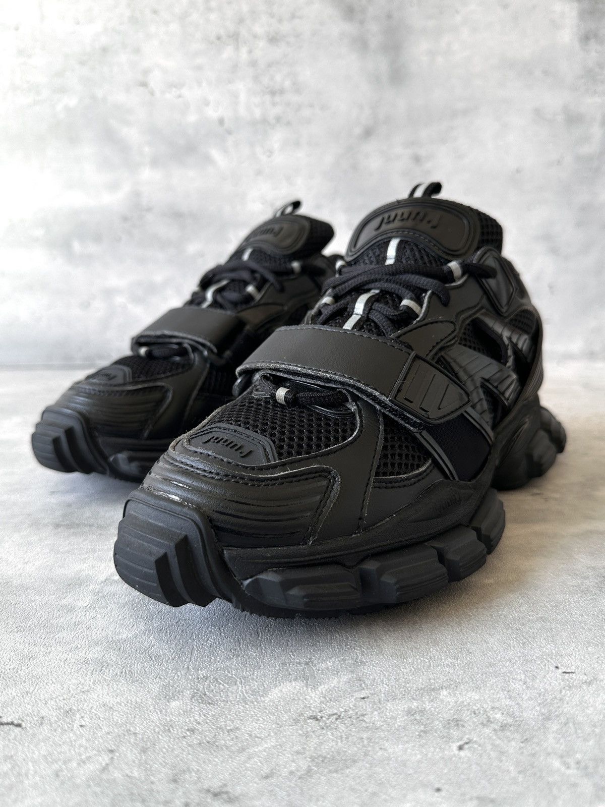 Juun.J SS20 VELCRO STRAP TECHNICAL RUNNERS Size US 9 / EU 42 - 21 Thumbnail