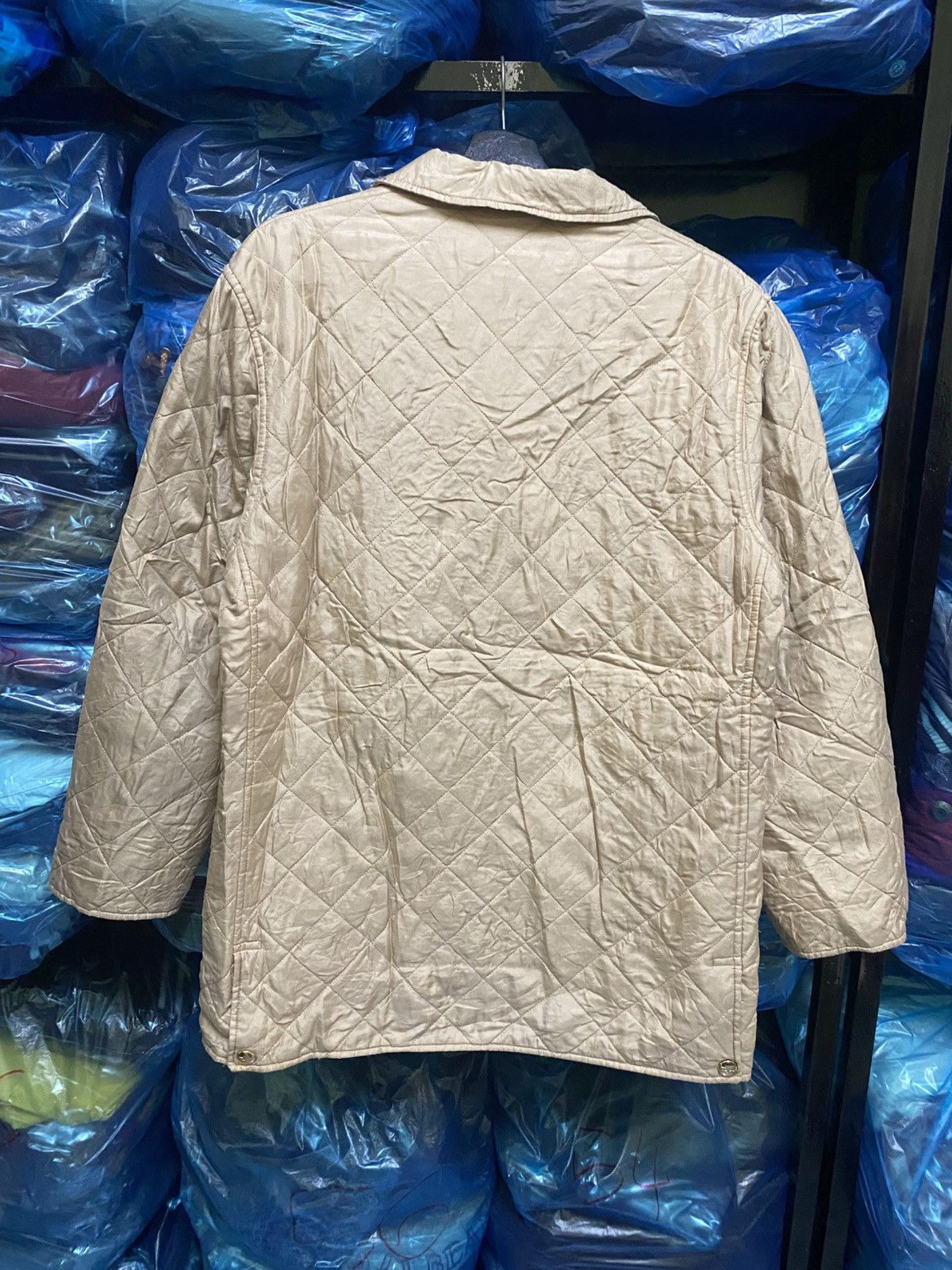 Salvatore Ferragamo VINTAGE SALVATORE FERRAGAMO ANIMAL PRINTING QUILTED JACKET Size US S / EU 44-46 / 1 - 17 Thumbnail