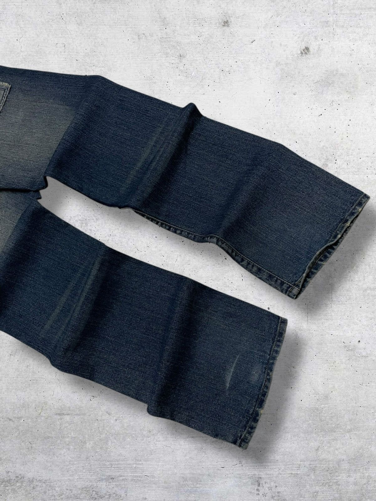 LOWBOX JAPAN LOWBOX DISTRESSED RIPPED PATCHWORK 90S JAPAN DESIGNER Size US 29 - 10 Thumbnail