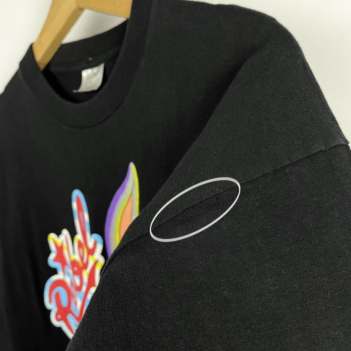 Warner Bros Vintage Warner Bros Bugs Bunny T Shirt 1991 Size US XL / EU 56 / 4 - 14 Thumbnail
