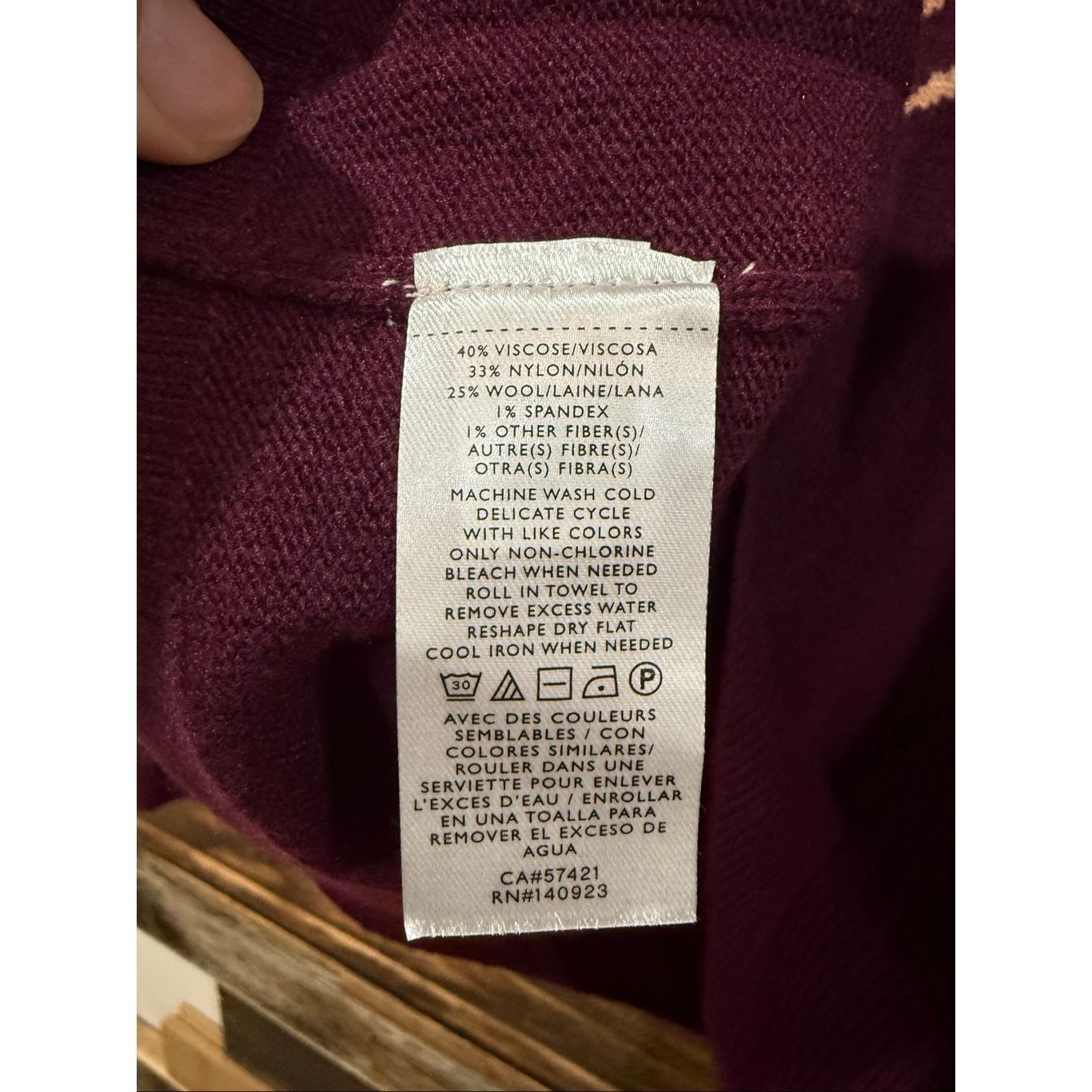Loft Loft NWT Wine and Cheese Pullover Sweater size Large Size L / US 10 / IT 46 - 5 Thumbnail
