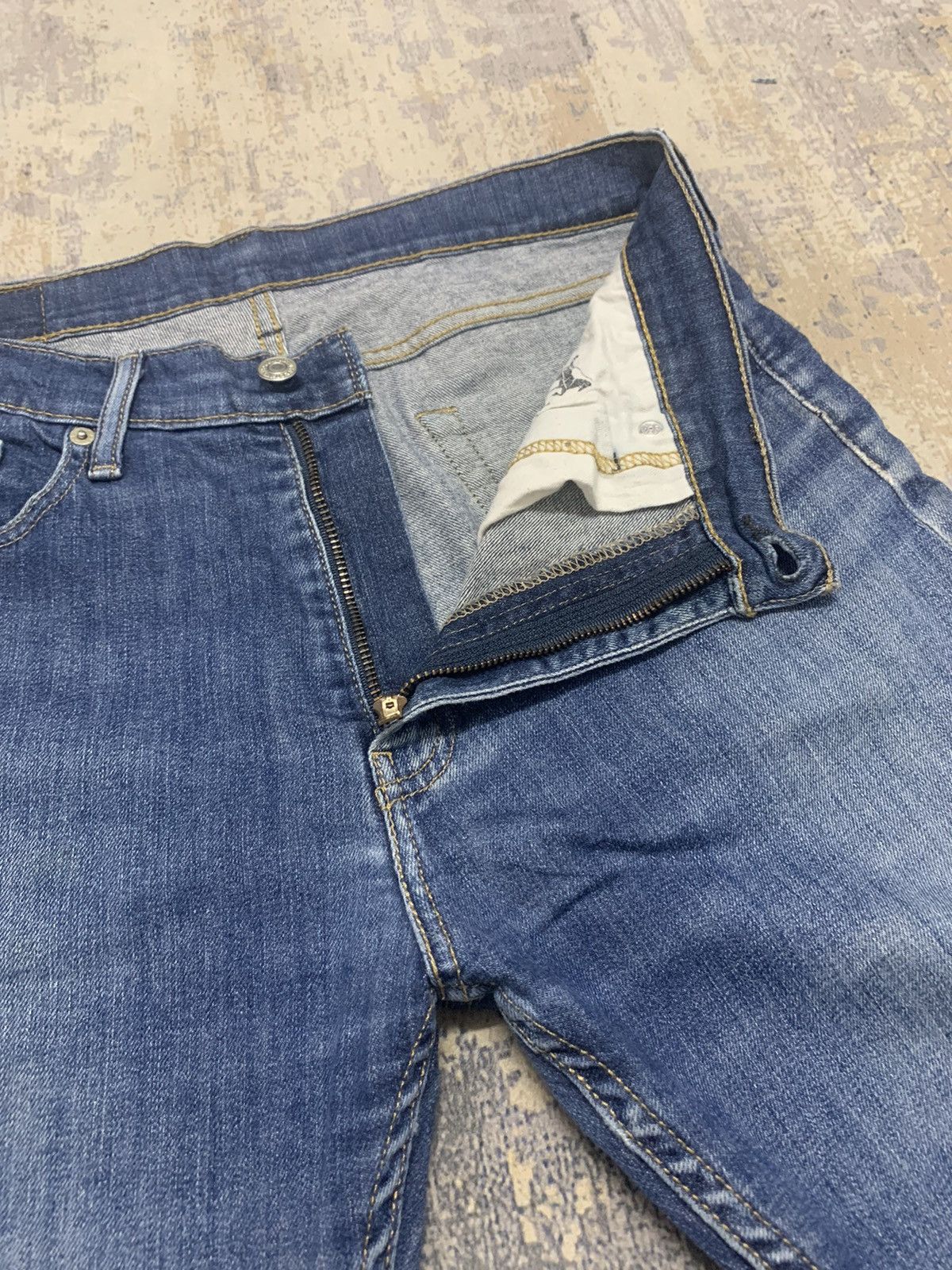 Levi's Levi's 513 Slim Fit Jeans Dark Indigo Modern Denim Size US 33 - 6 Thumbnail