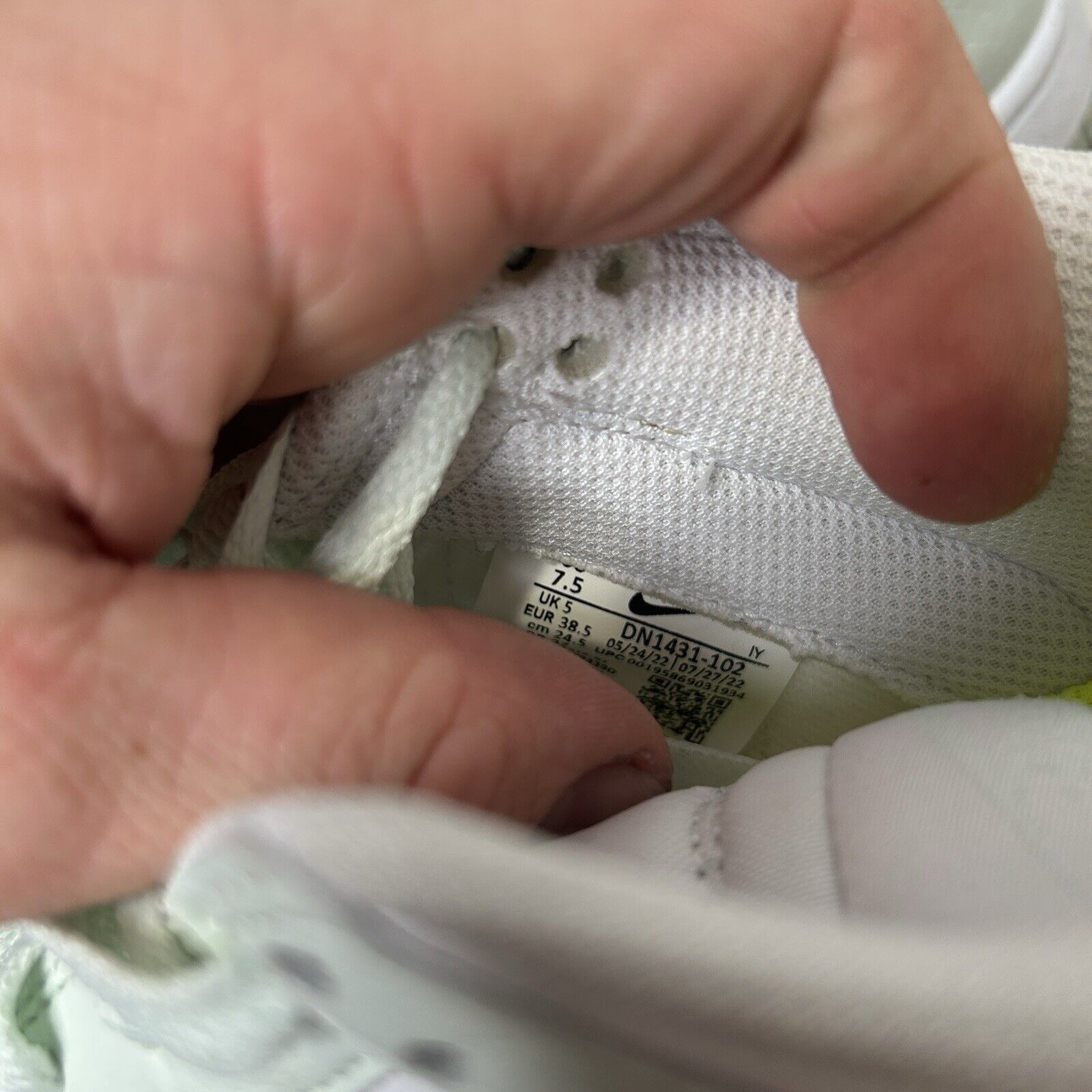 Nike Nike Dunk Low Next Nature WMNS “White Barely Green” 2024 Size US 7.5 / IT 37.5 - 8 Thumbnail