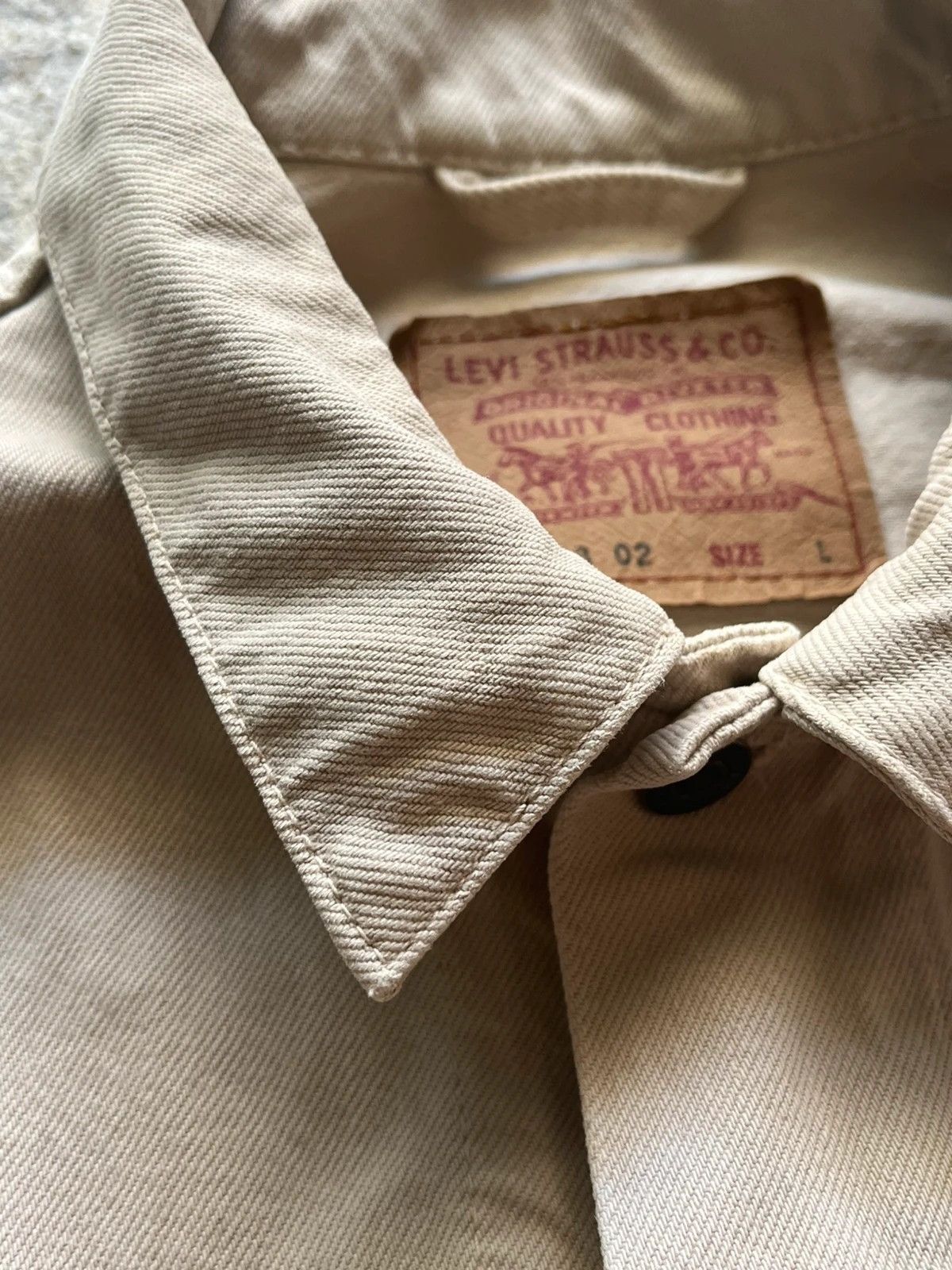 Levi's Levi’s 70503 02 Sz L Denim Jacket Beige Vintage 1997 Rare Size US L / EU 52-54 / 3 - 2 Thumbnail