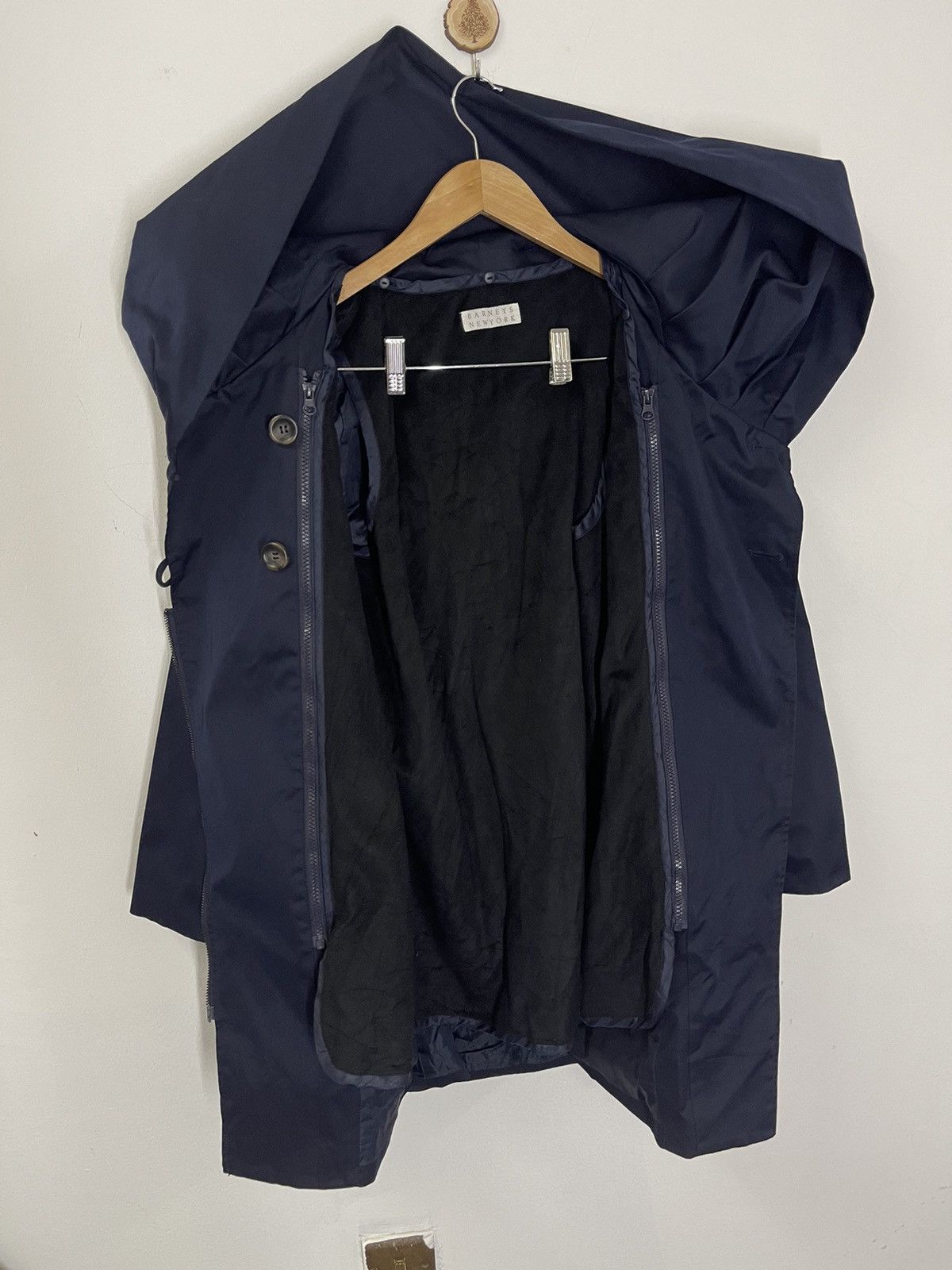 Barneys New York VINTAGE BARNEYS NEW YORK WITCH TRENCH COAT Size US M / EU 48-50 / 2 - 2 Thumbnail