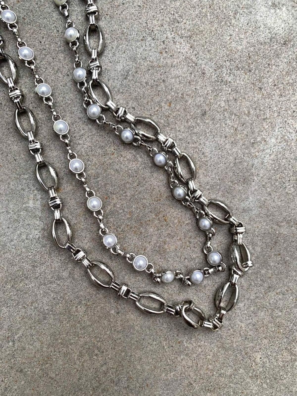 Jewelry 2 Layer Natural Echo Pearled Chain Wallet Size ONE SIZE - 3 Thumbnail