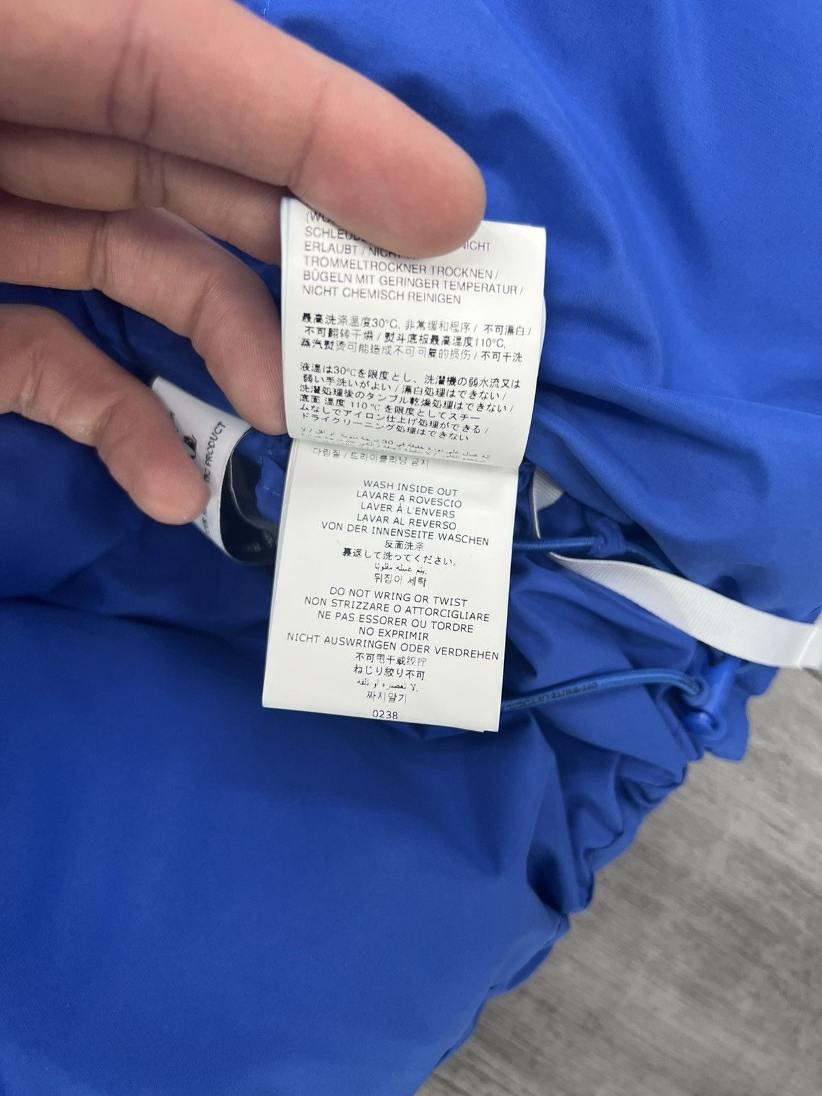 Off-White Off-White Bounce down-feather hooded jacket Size US M / EU 48-50 / 2 - 9 Thumbnail