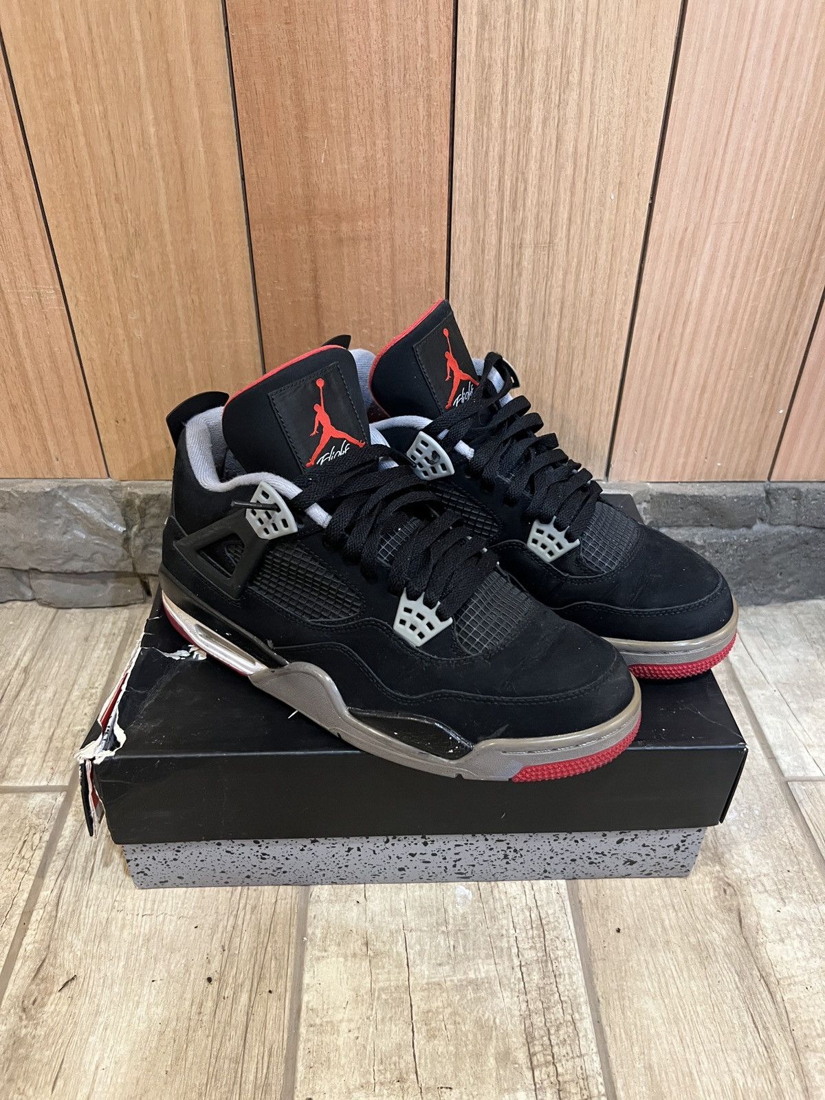 Jordan Brand OG Jordan Retro “Bred” 4s Size US 10 / EU 43 - 6 Thumbnail