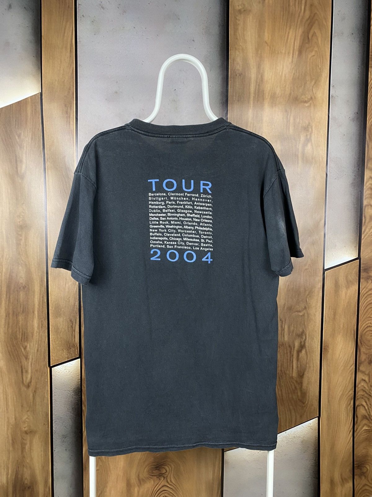 Band Tees 🎸Vintage 2004 T-Shirt Eric Clapton Rock Band VTG Tour Tee🎸 Size US M / EU 48-50 / 2 - 2 Thumbnail
