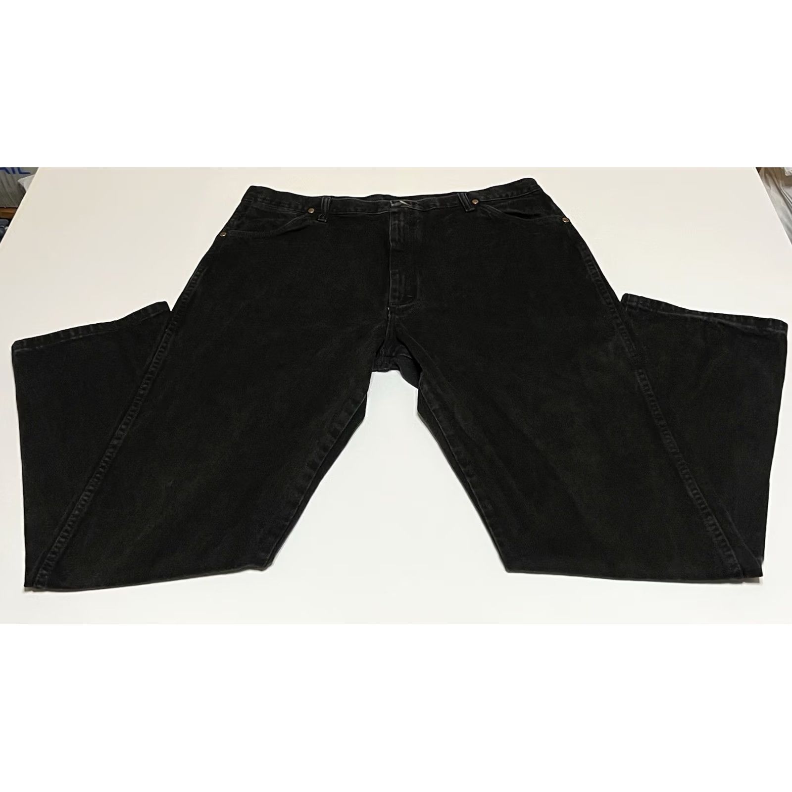 Wrangler VINTAGE Wrangler 13MWZ Black Denim Jeans Men’s 38x33 Straight 5-Pocket Zip Button Western Cowboy Cut USA Size US 38 / EU 54 - 2 Thumbnail