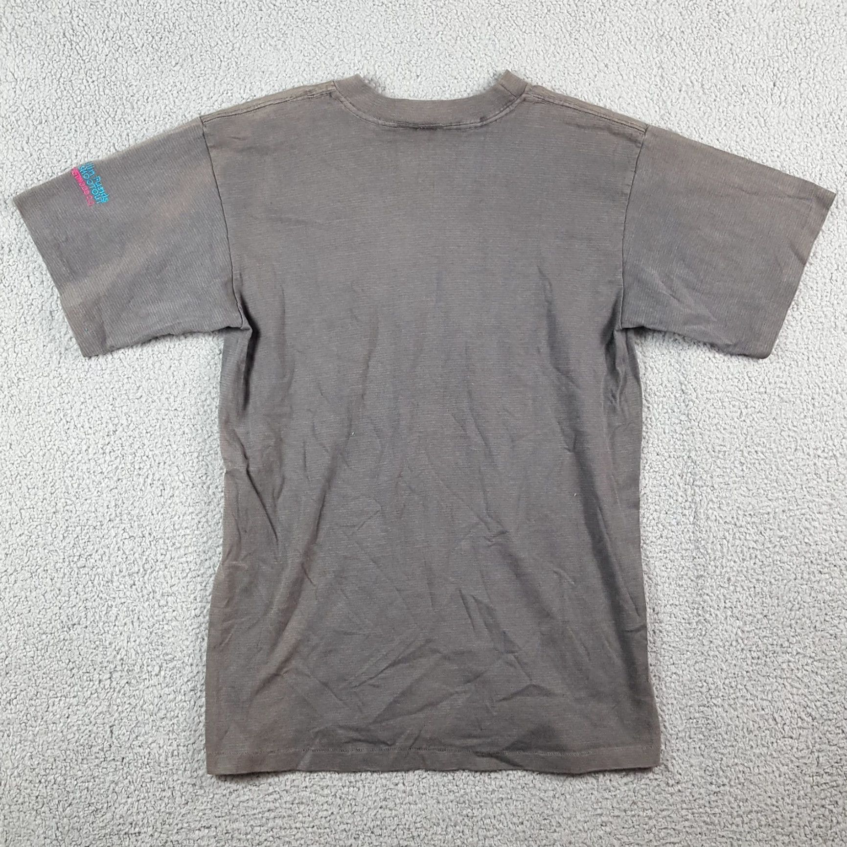Logo 7 VINTAGE Greg Norman Golf Shark Logo Faded Gray Men's Medium T-Shirt 90s Y2K Casual Preppy Grunge US Made Size US M / EU 48-50 / 2 - 5 Thumbnail