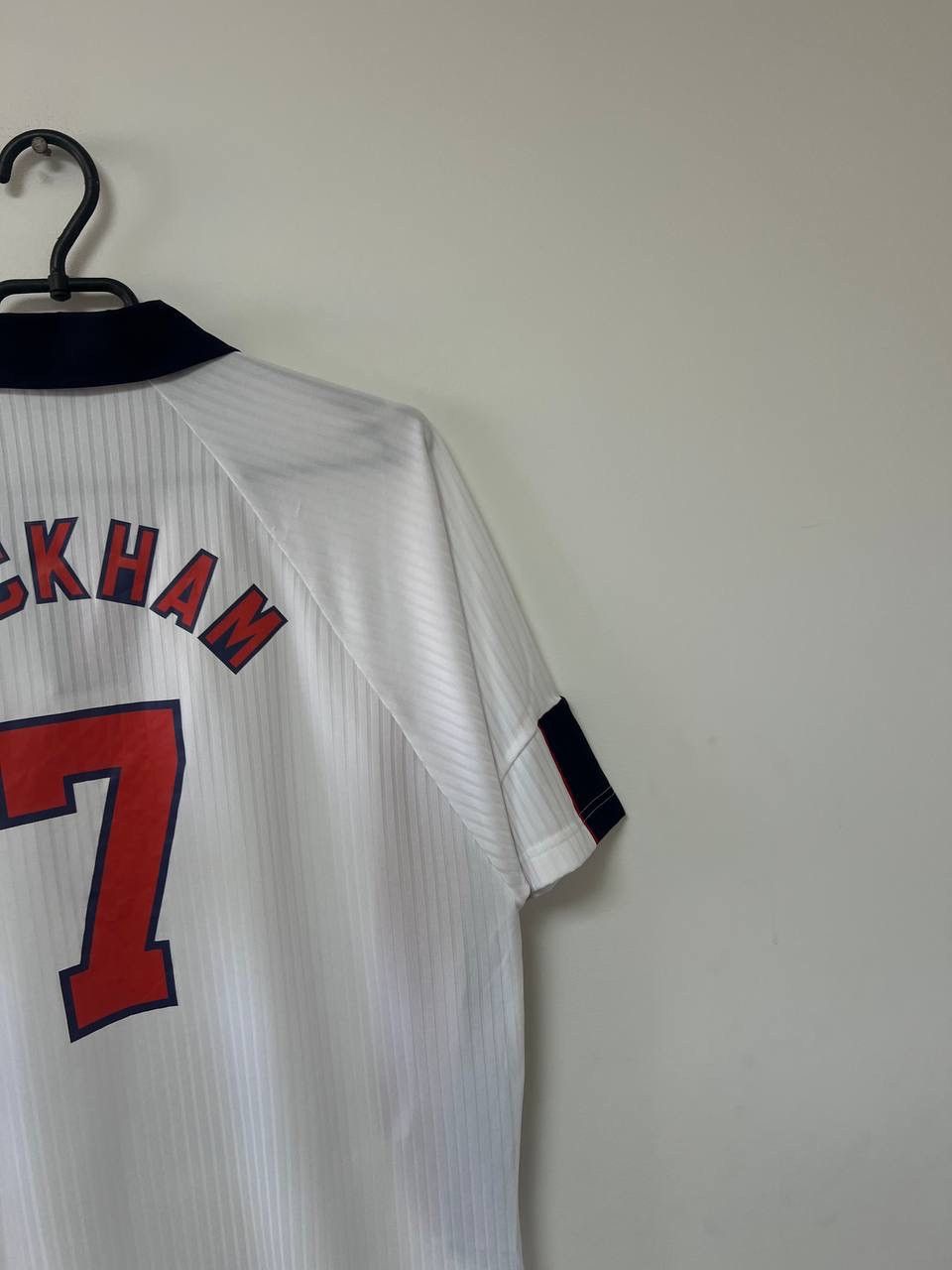 Other England 1997/1999 Home #7 Beckham Jersey Football Shirt L Size US L / EU 52-54 / 3 - 9 Thumbnail