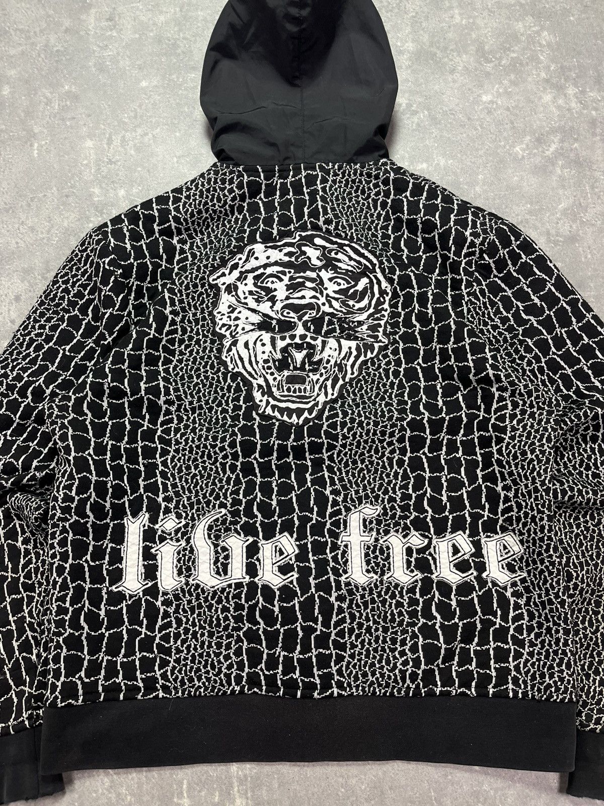 Japanese Brand Mondo Vintage 3D Tiger Zip Hoodie L Affliction Rare Size US L / EU 52-54 / 3 - 17 Thumbnail