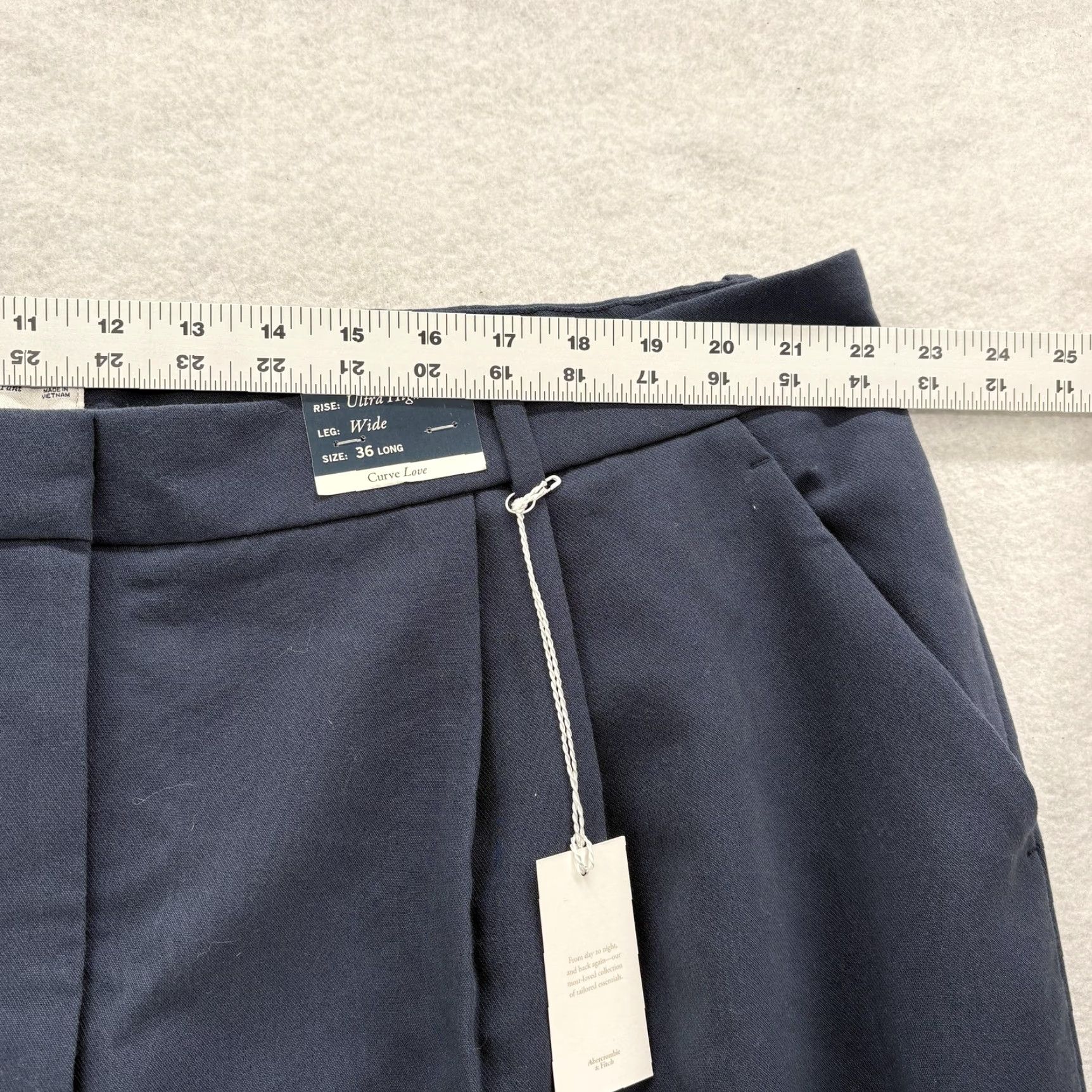Abercrombie & Fitch Abercrombie & Fitch Sloane Tailored Pant Womens 36 Long Blue Wide Leg Curve Love Dress Pants Pockets Zip Pleated Career Workwear Endless Stretch Size 25" / US 0 / IT 36 - 7 Thumbnail