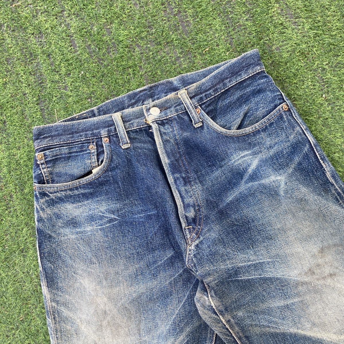 Denime VINTAGE DENIME SELVEDGE DISTRESSED JEANS Size US 32 / EU 48 - 4 Thumbnail
