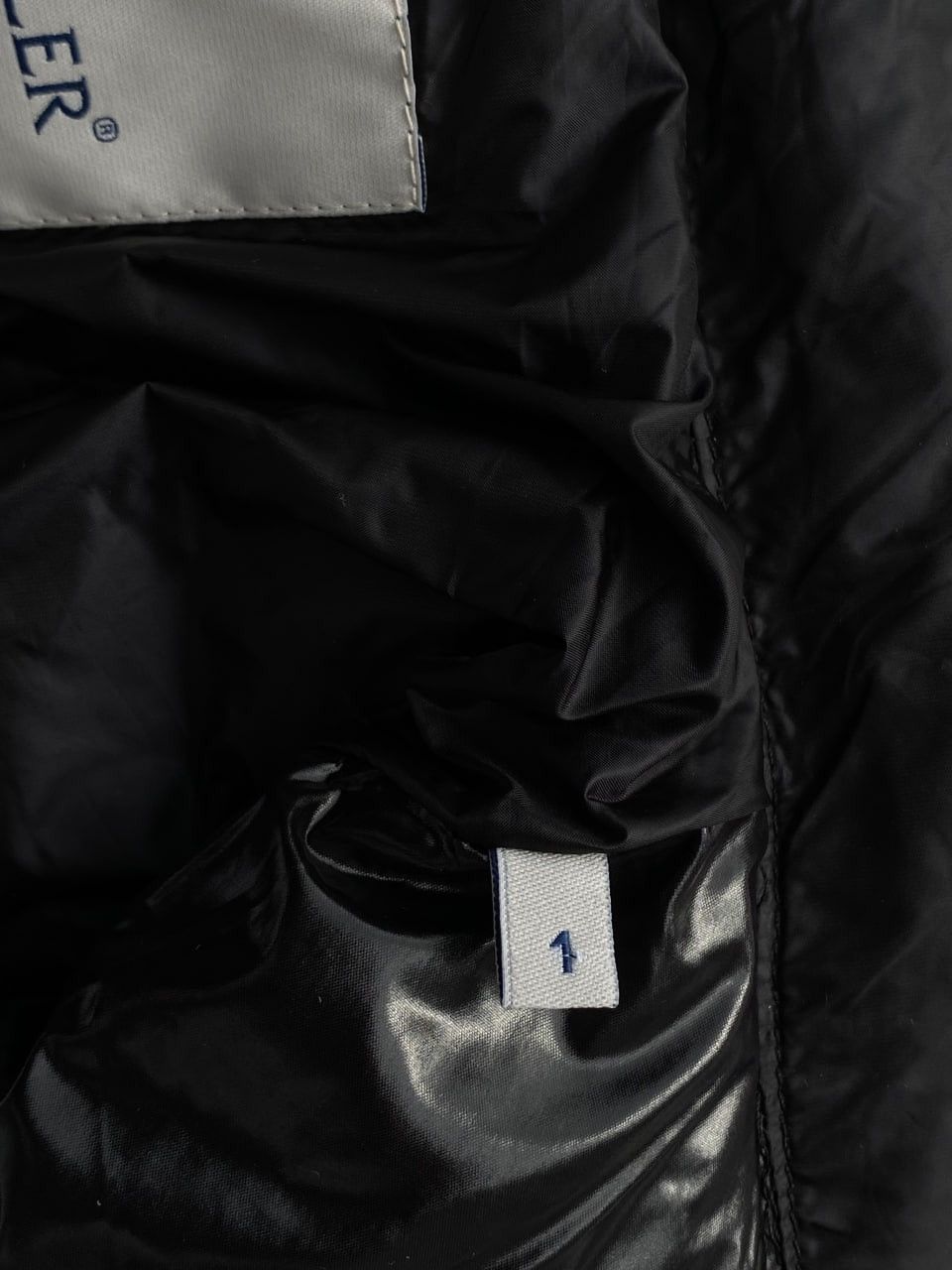 Moncler × Sacai Moncler x Sacai Saki Puffer Jacket Size S / US 4 / IT 40 - 7 Thumbnail