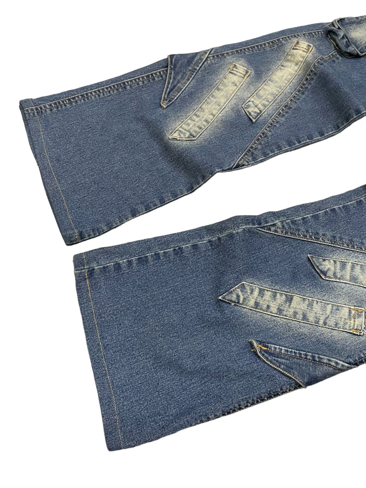 If Six Was Nine × KMRii × Le Grande Bleu (L.G.B.) Modernistic Japan Laser Wash Flared Cargos Jeans Size US 29 - 6 Thumbnail