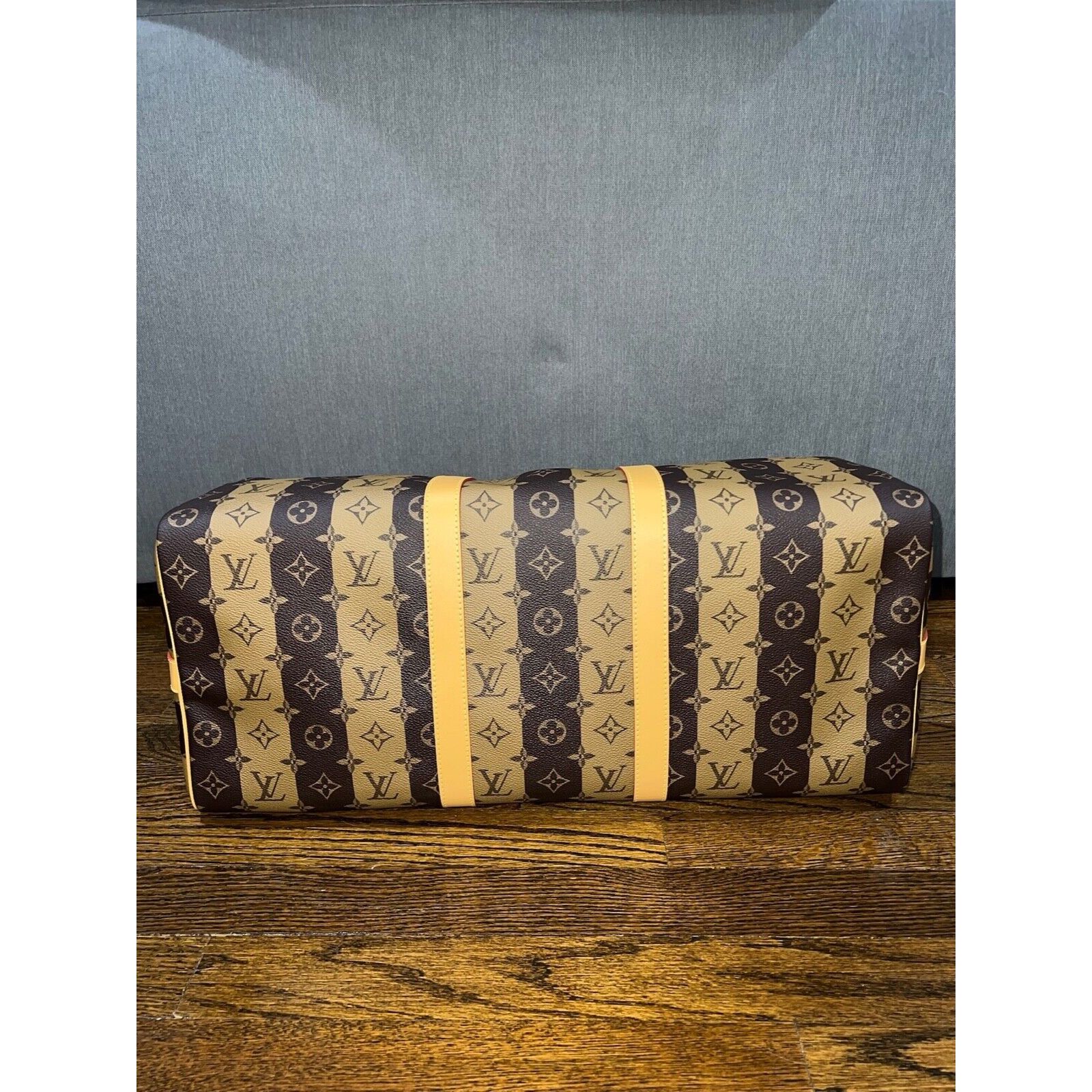 Louis Vuitton Louis Vuitton Keepall Bandouliere Monogram Heart Travel Bag Size ONE SIZE - 12 Thumbnail