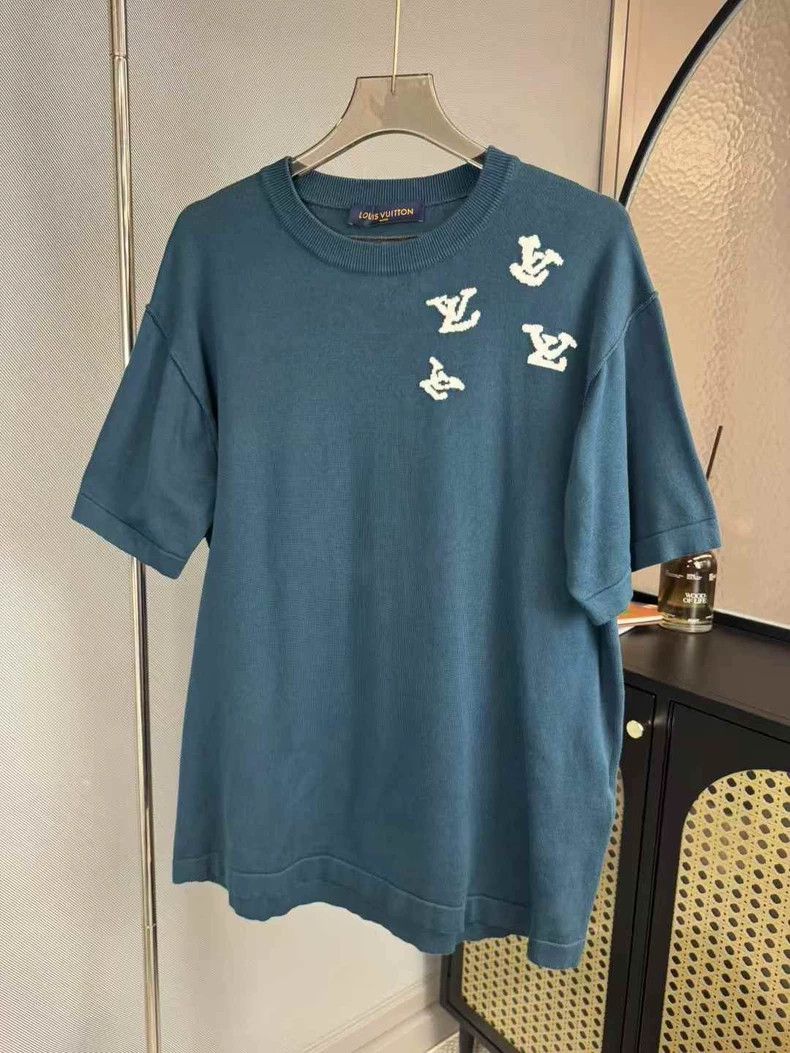 Louis Vuitton Louis Vuitton Navy Pied Piper front and back embroidered pr Size US L / EU 52-54 / 3 - 2 Thumbnail