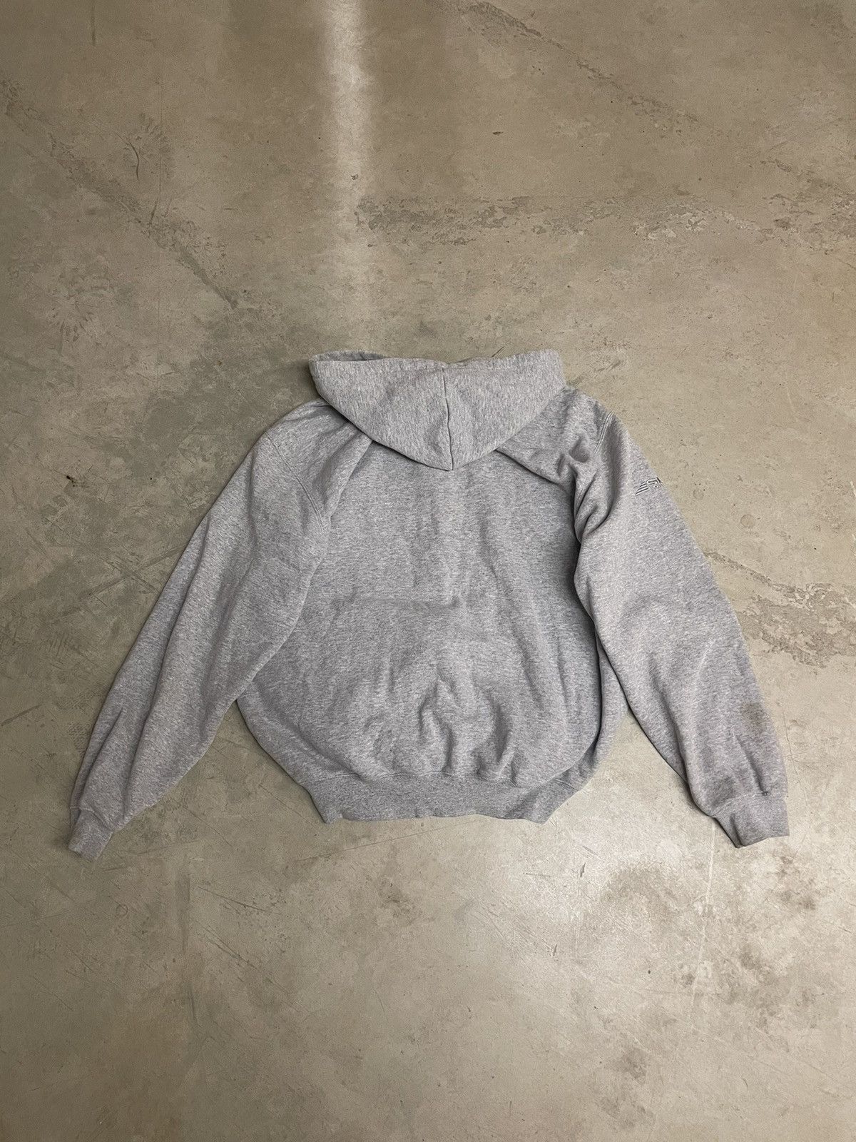 Carhartt Vintage Carhartt Zip Hoodie Size US L / EU 52-54 / 3 - 3 Thumbnail