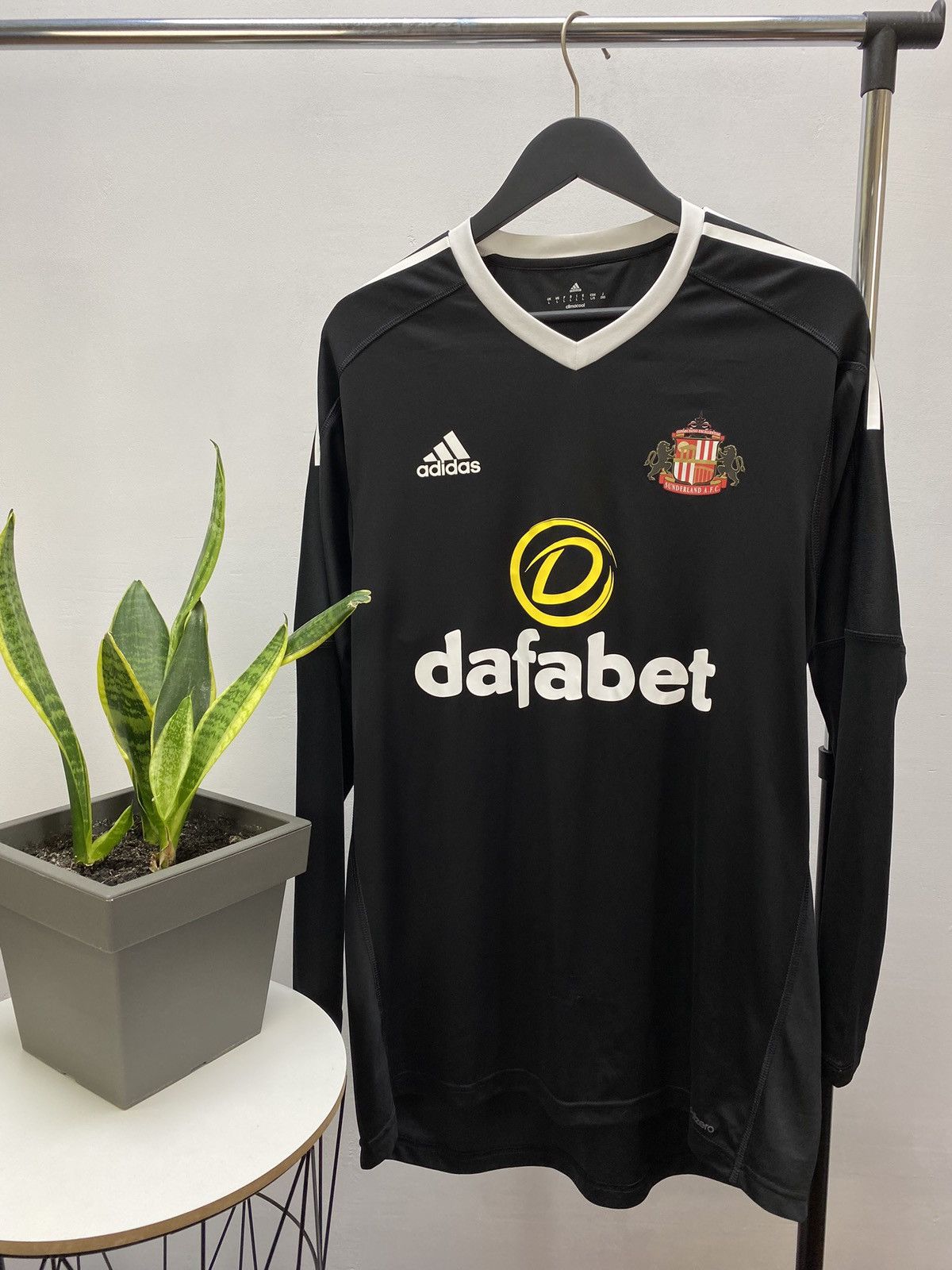 Adidas Sunderland Adidas 2016 2017 Goalkeeper Soccer Jersey Size US L / EU 52-54 / 3 - 1 Thumbnail