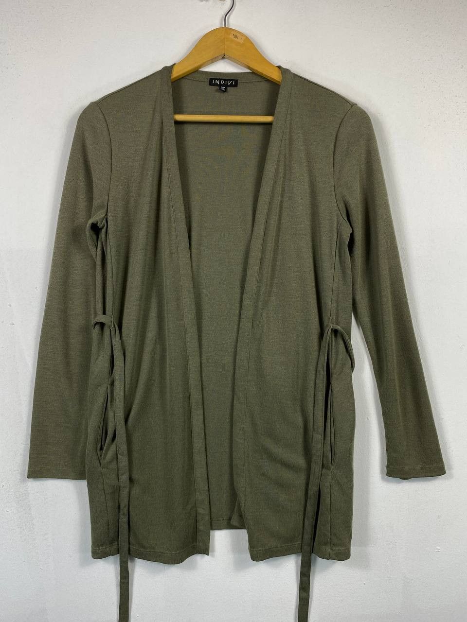 Japanese Brand indivi japanese brand cardigan jacket nice design Size M / US 6-8 / IT 42-44 - 1 Thumbnail