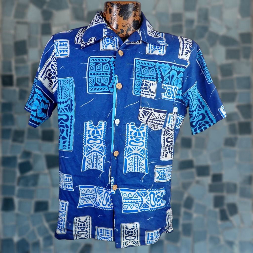 Vintage Vintage Brand: Vintage Mens Hawaiian Shirt Distressed 60s 70s Tiki Tribal Print Dagger Collar Short Sleeve Button-Up Classic Casual Size US M / EU 48-50 / 2 - 1 Thumbnail