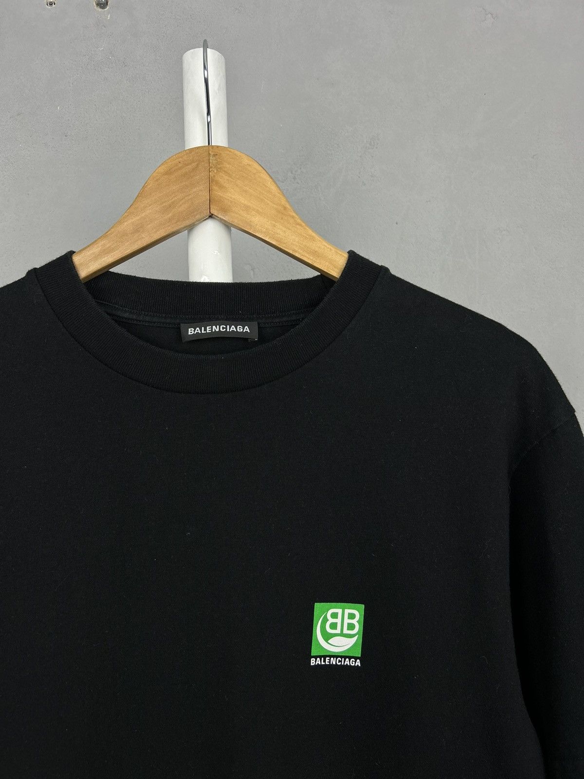Balenciaga Balenciaga big logo t shirt oversized Size US XS / EU 42 / 0 - 8 Thumbnail