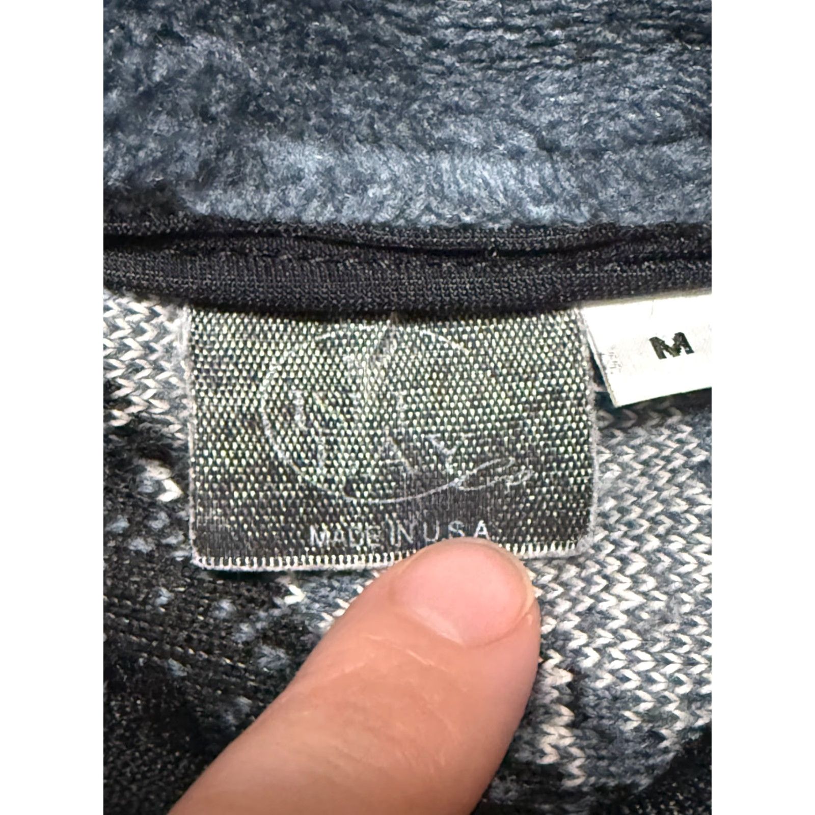 Vintage ISLE BAY Sweater Women's M Full Zip Fleece Gray Black White Size M / US 6-8 / IT 42-44 - 5 Thumbnail