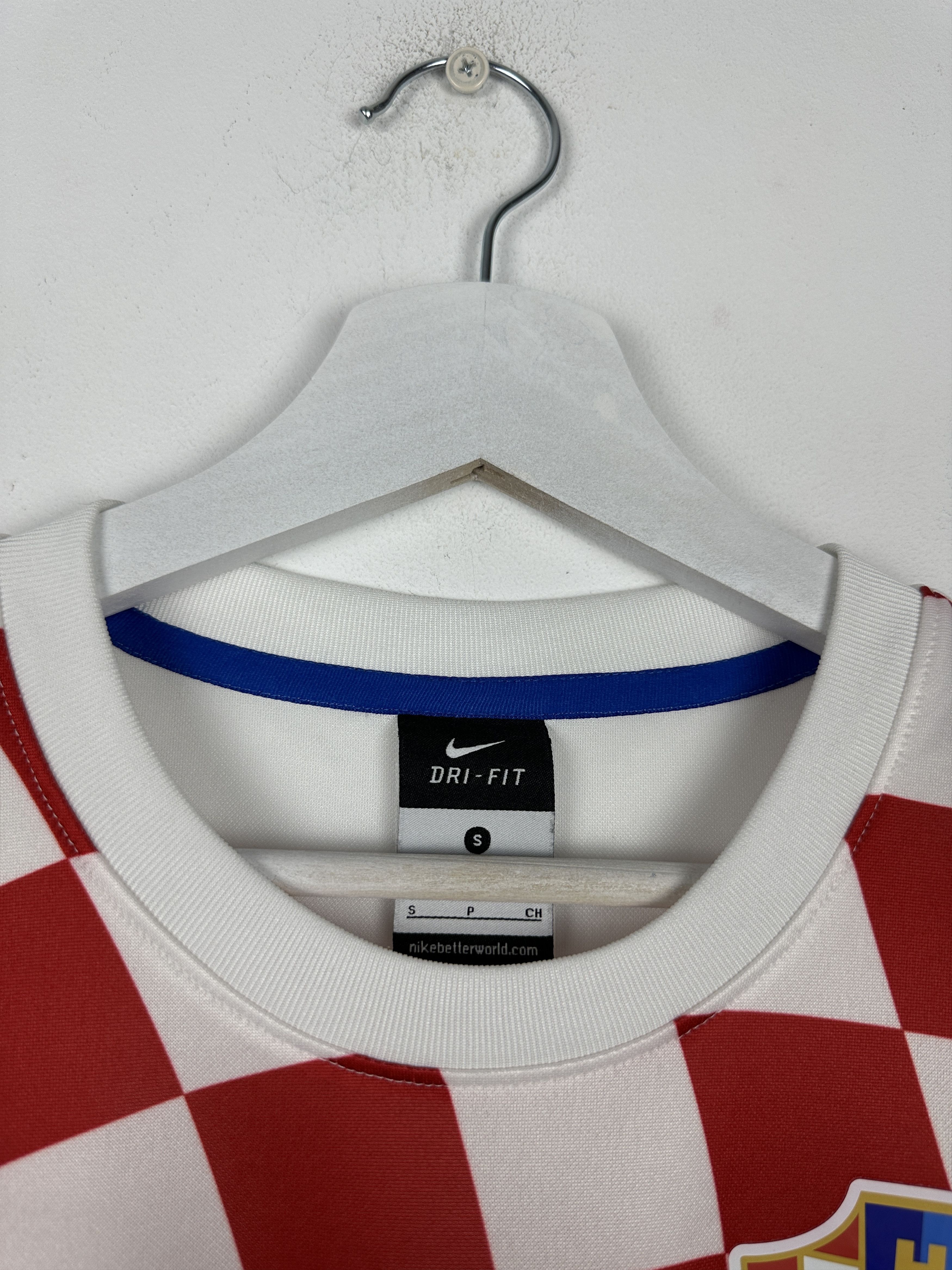 Nike Croatia National Team 2016 Home Soccer Jersey Football Shirt Size US S / EU 44-46 / 1 - 6 Thumbnail