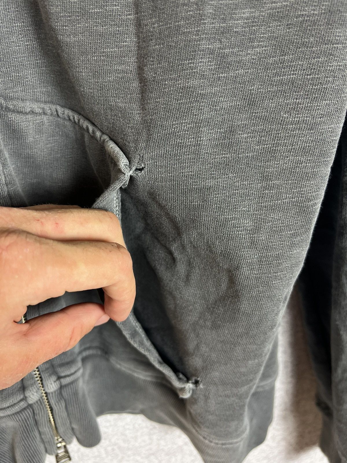 Allsaints Vintage Allsaints Distressed Zip Hoodie Faded Size US S / EU 44-46 / 1 - 5 Thumbnail