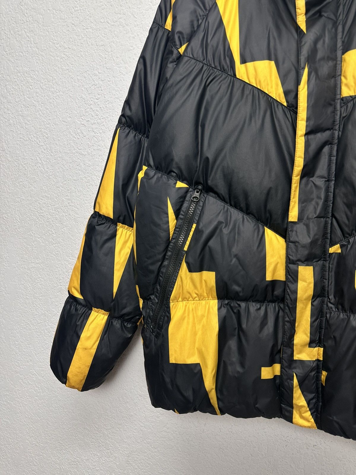 Nike Nike Down Black Utility Jacket Streetwear Style Vintage Size US M / EU 48-50 / 2 - 3 Thumbnail