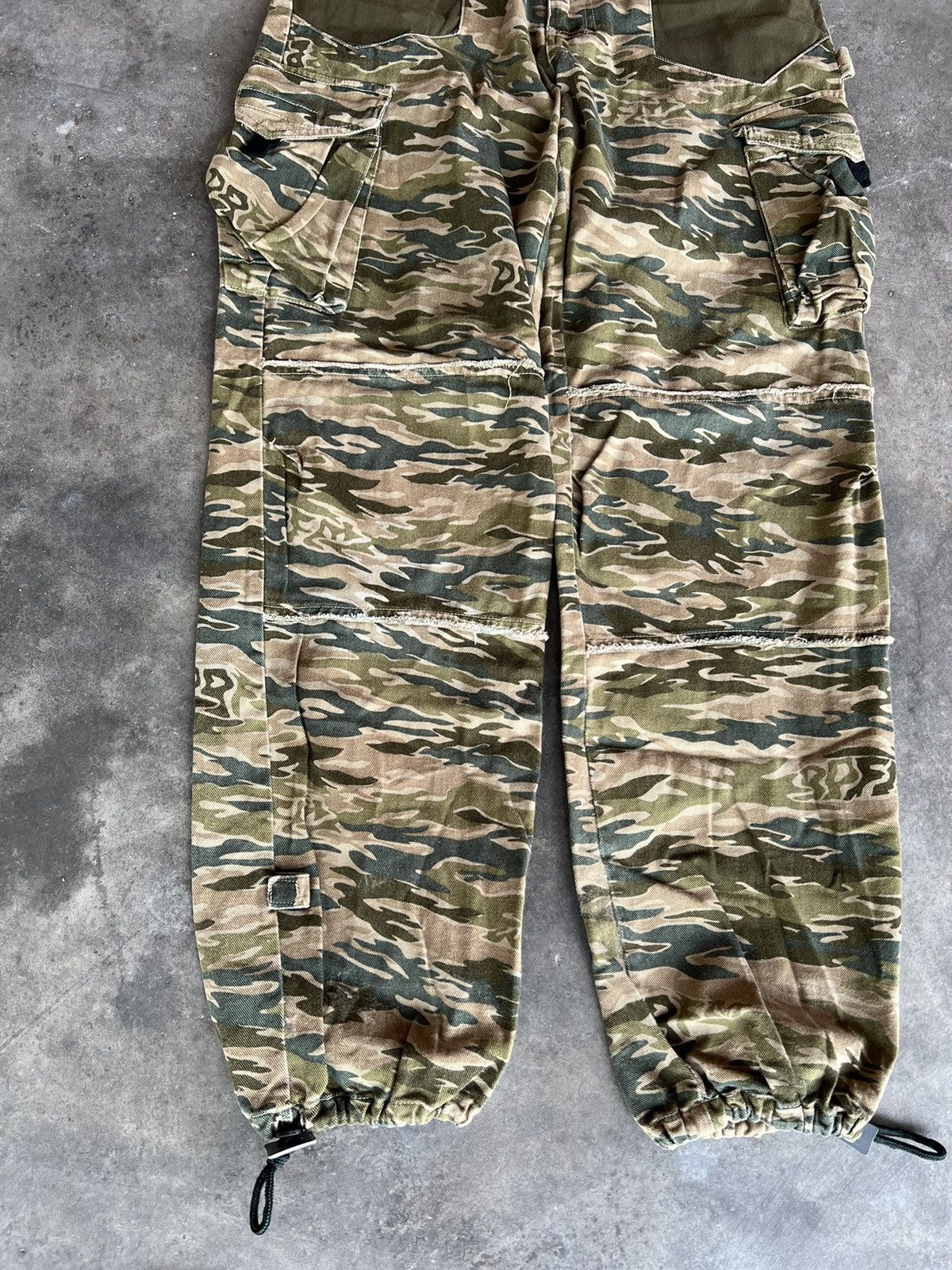 If Six Was Nine × PPFM PPFM TIGER STRIPE CAMO CARGO PANTS VERY RARE Size US 31 - 3 Thumbnail