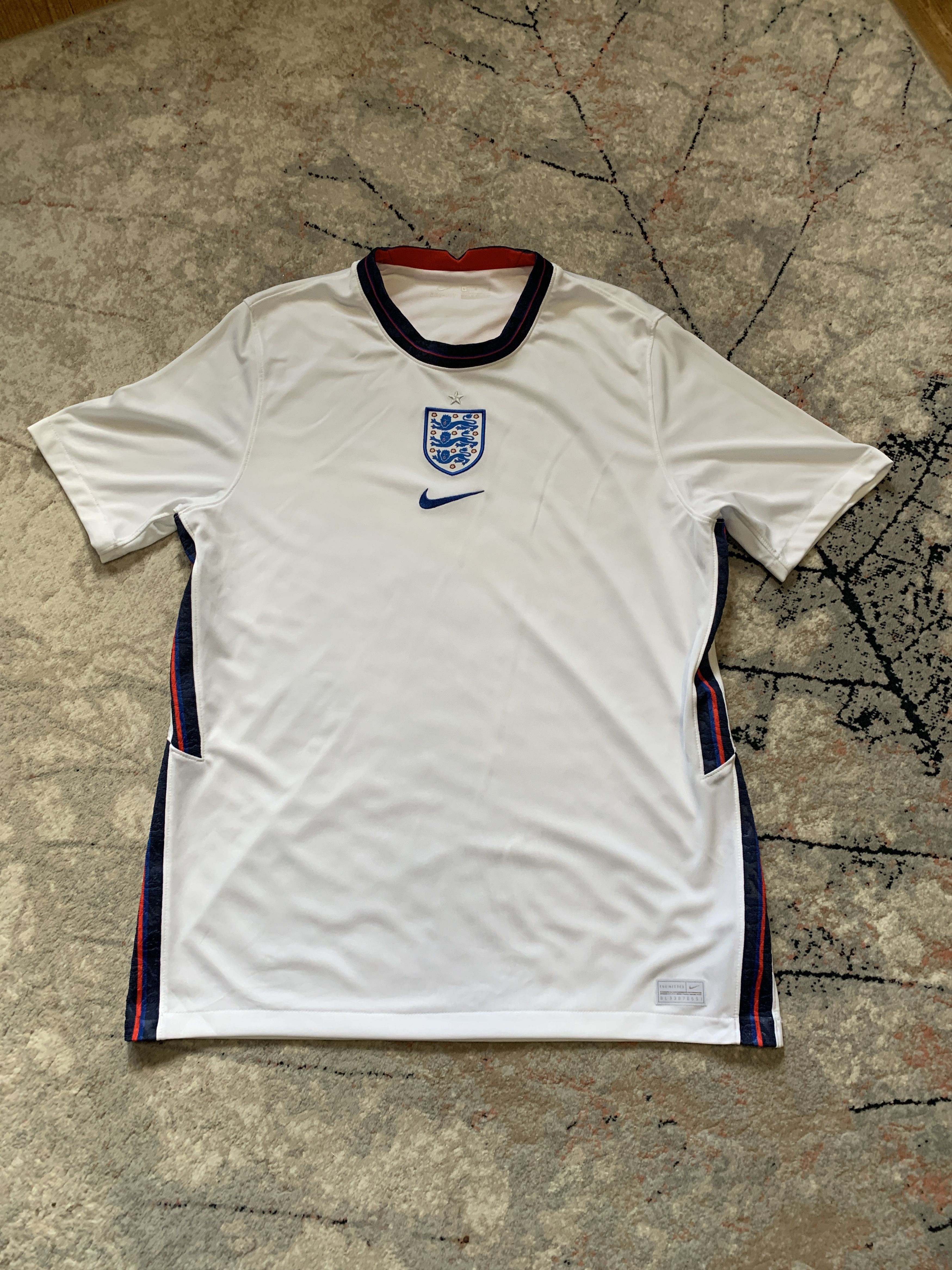 Nike Nike England 2020 Jersey Size US L / EU 52-54 / 3 - 2 Thumbnail