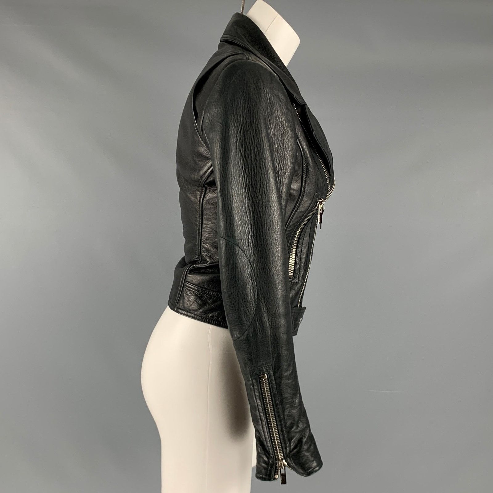 Balenciaga BALENCIAGA Size 4 Black Leather Lamb Skin Motorcycle Jacket Size XS / US 0-2 / IT 36-38 - 2 Thumbnail