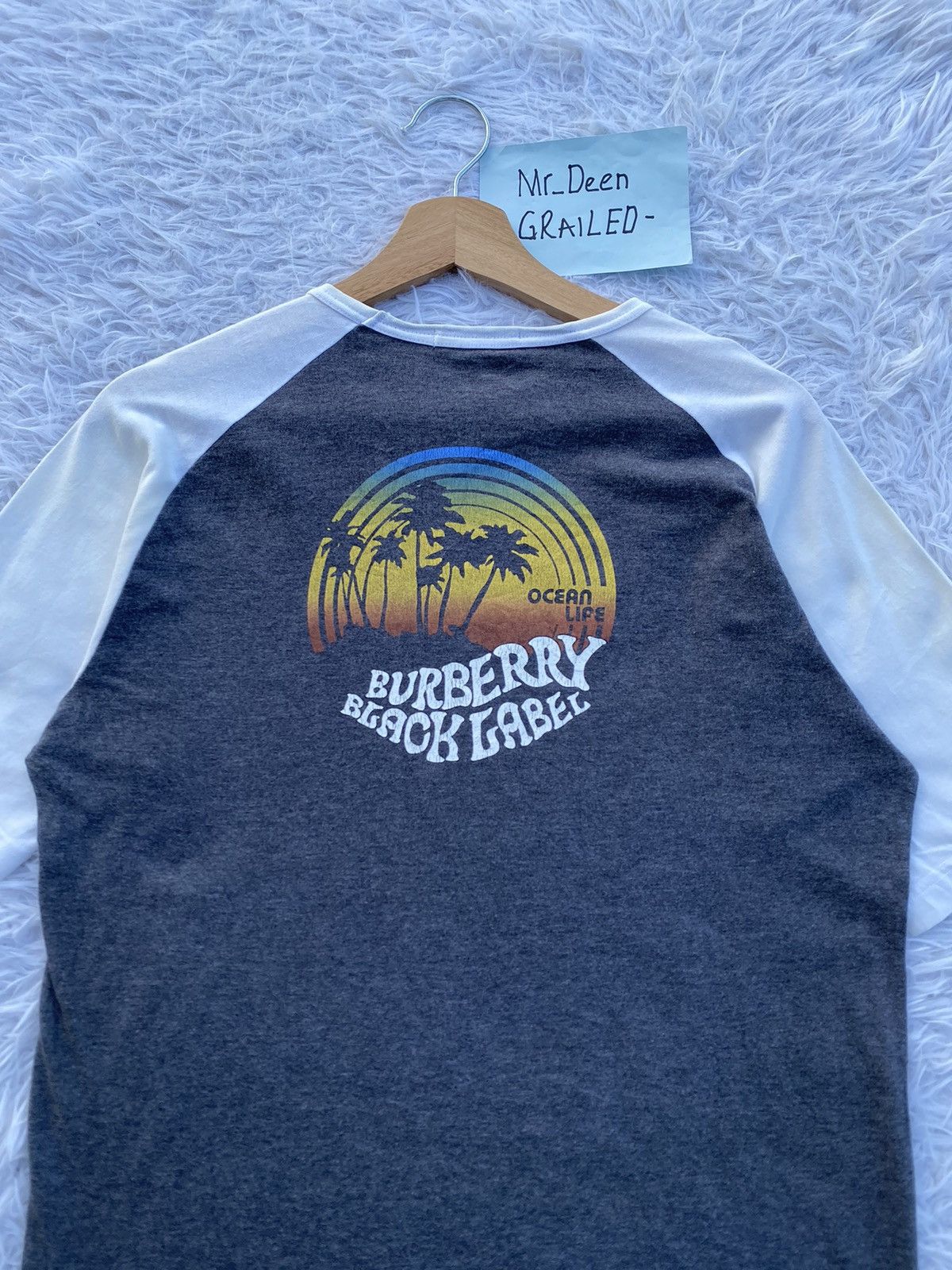 Burberry Rare Vintage Burberry Black Label Ocean Life Tshirt Size US M / EU 48-50 / 2 - 1 Thumbnail