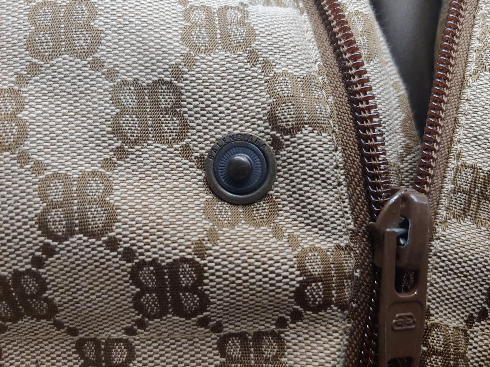 Gucci Gucci X Balenciaga The Hacket Vest in Brown Size US XXL / EU 58 / 5 - 3 Thumbnail